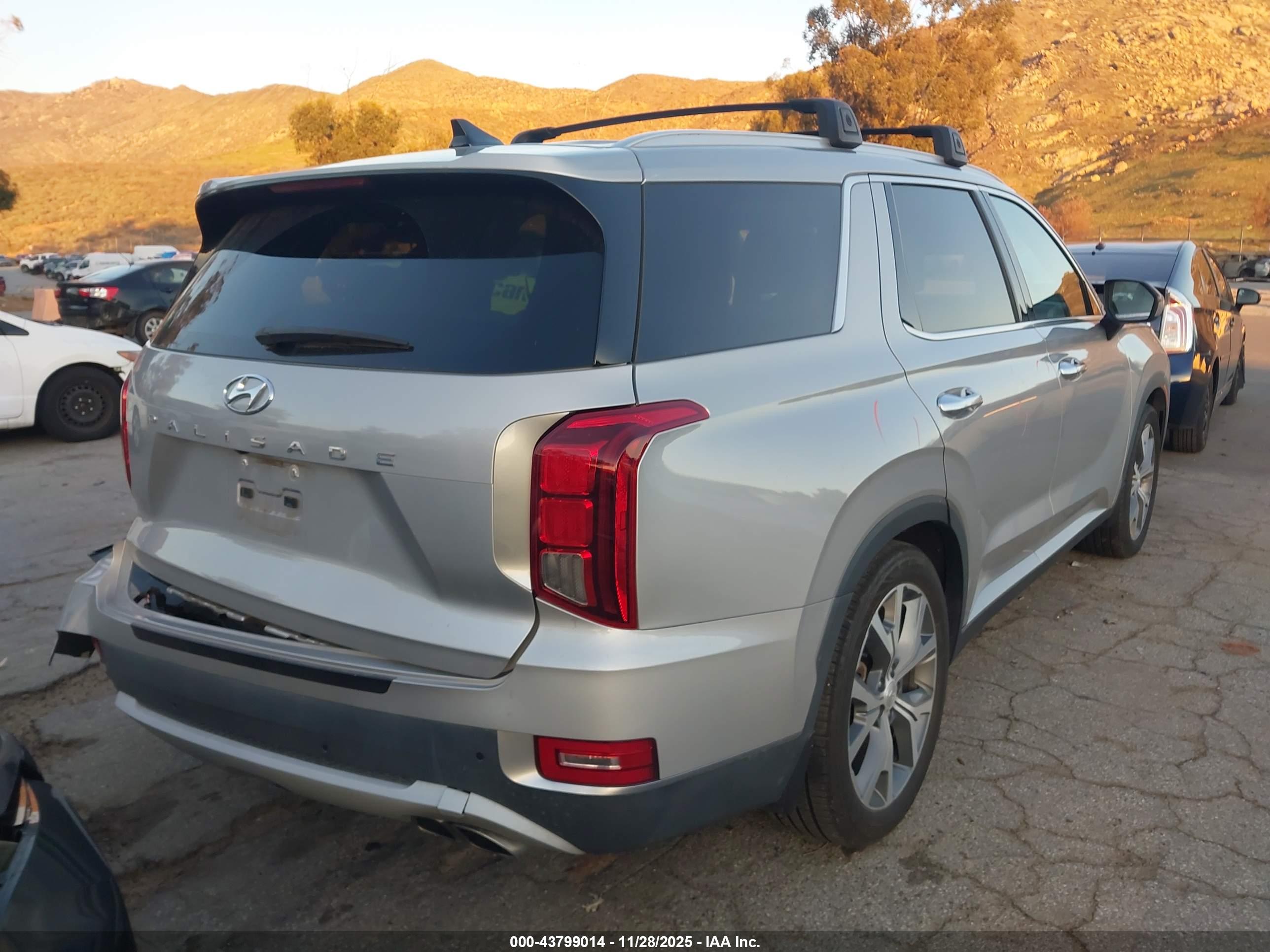 HYUNDAI PALISADE image 4
