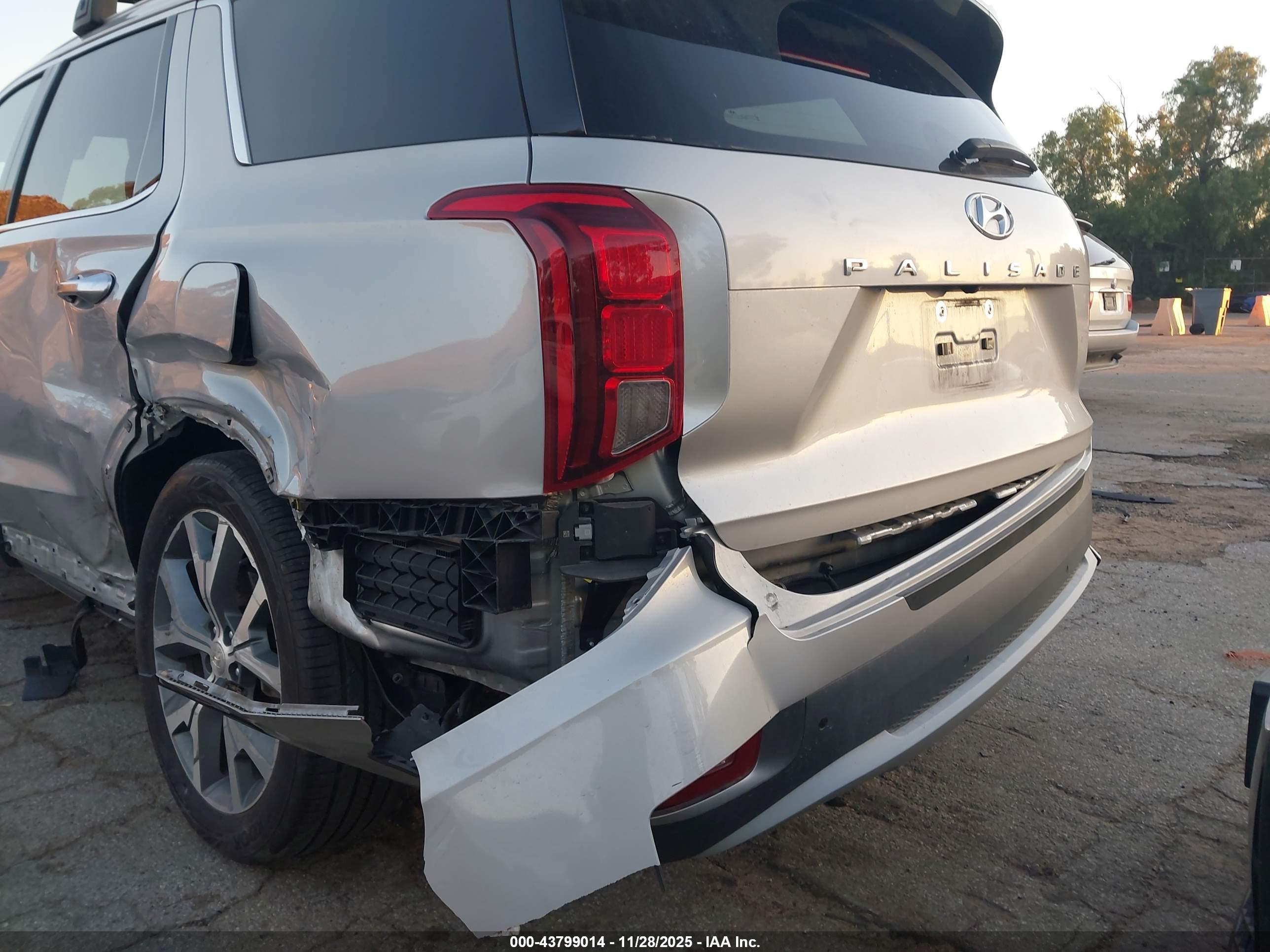 HYUNDAI PALISADE image 6