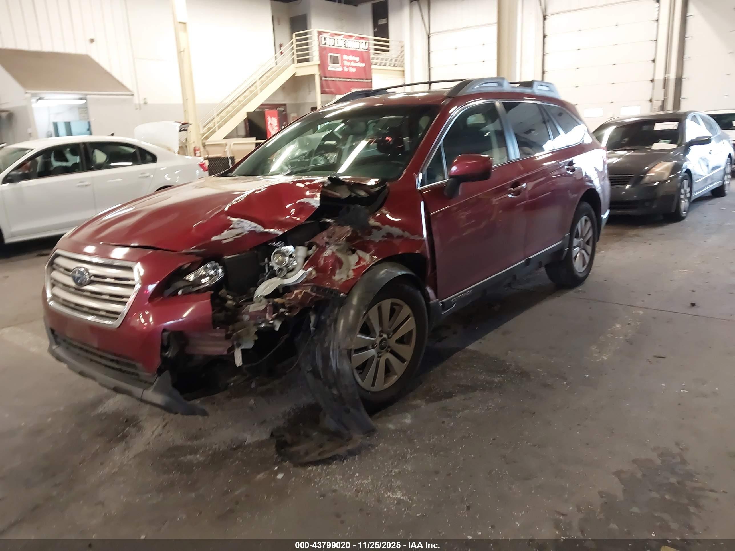 SUBARU OUTBACK image 2