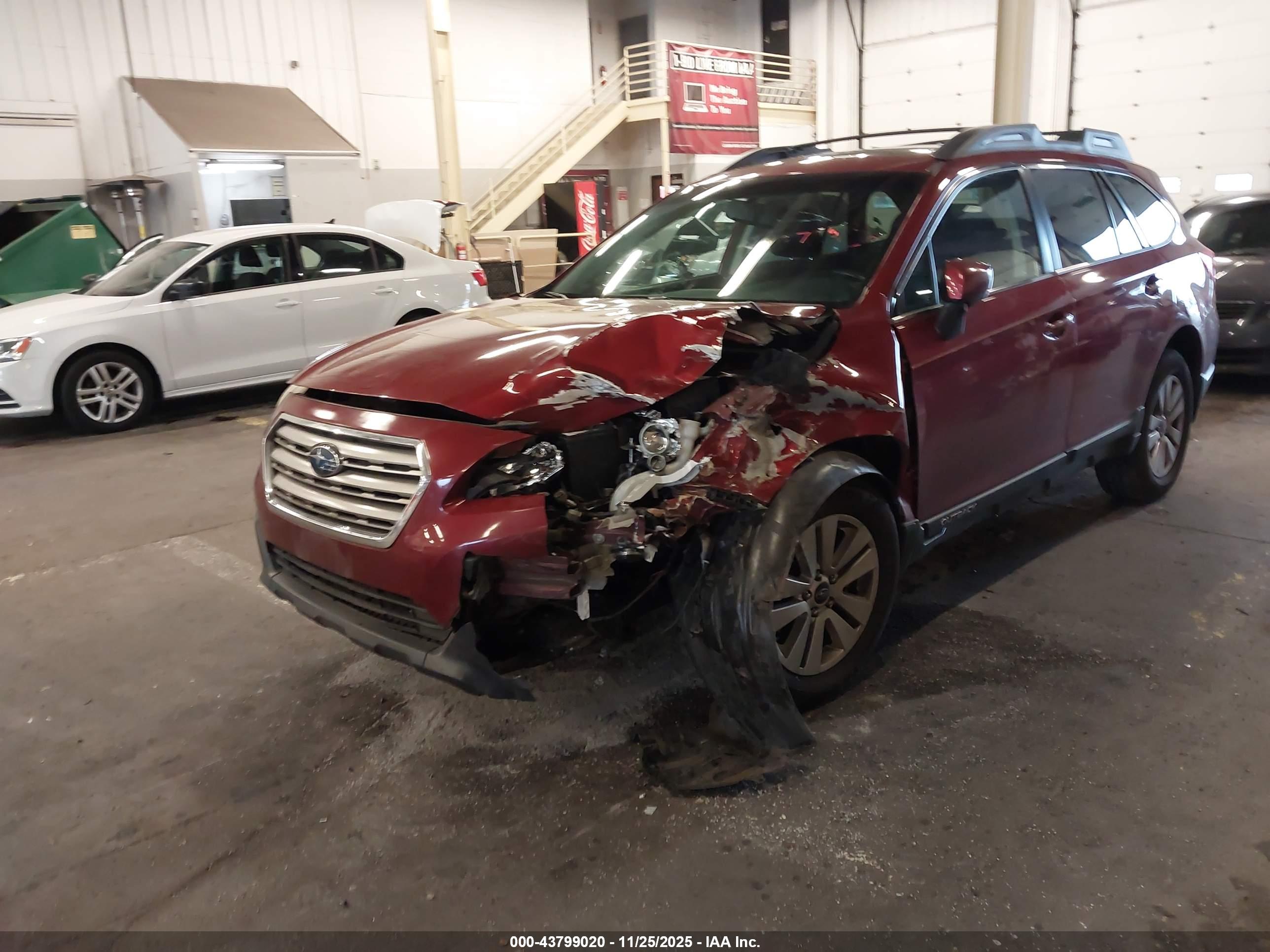 SUBARU OUTBACK image 6