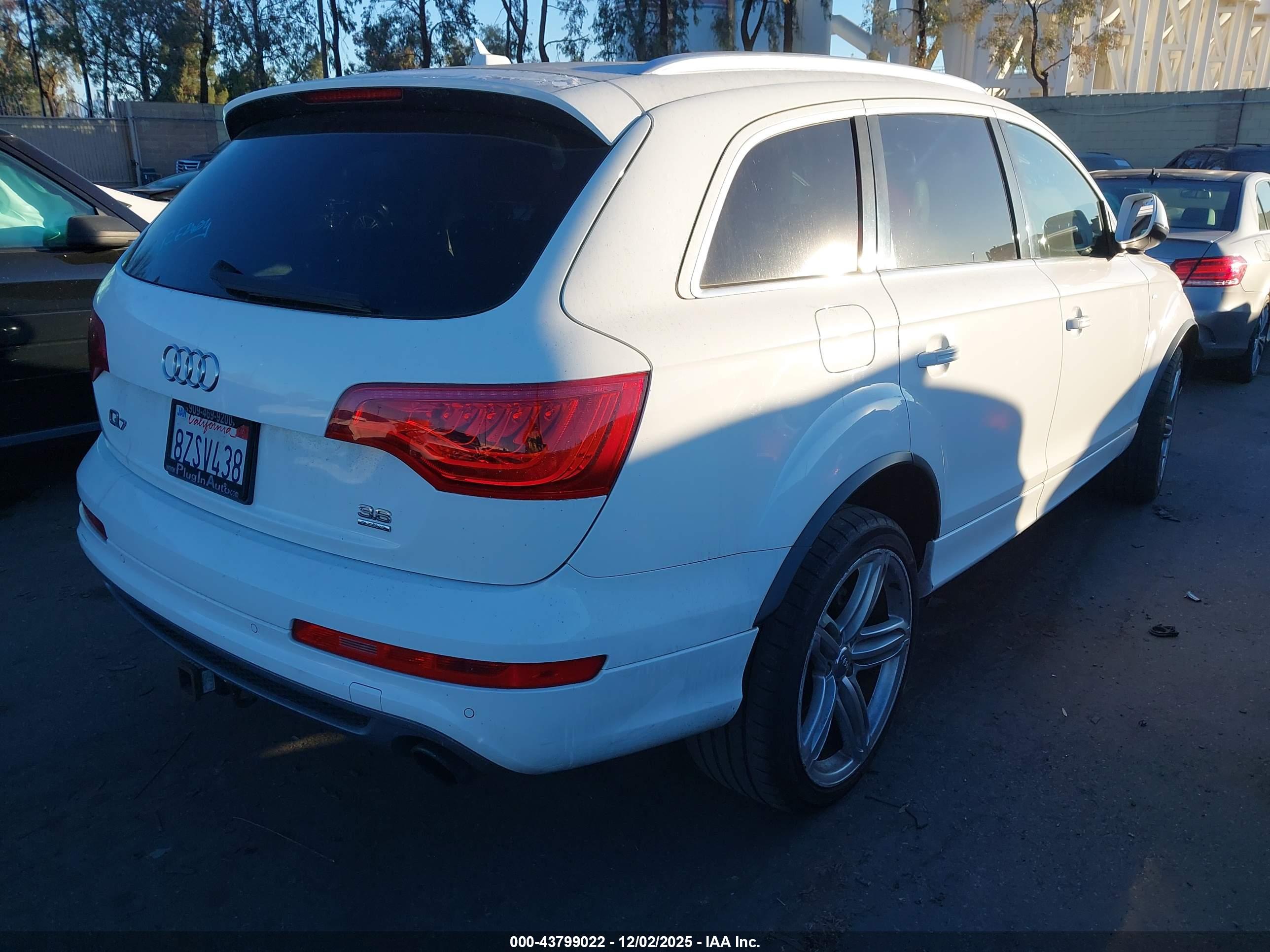 AUDI Q7 image 4