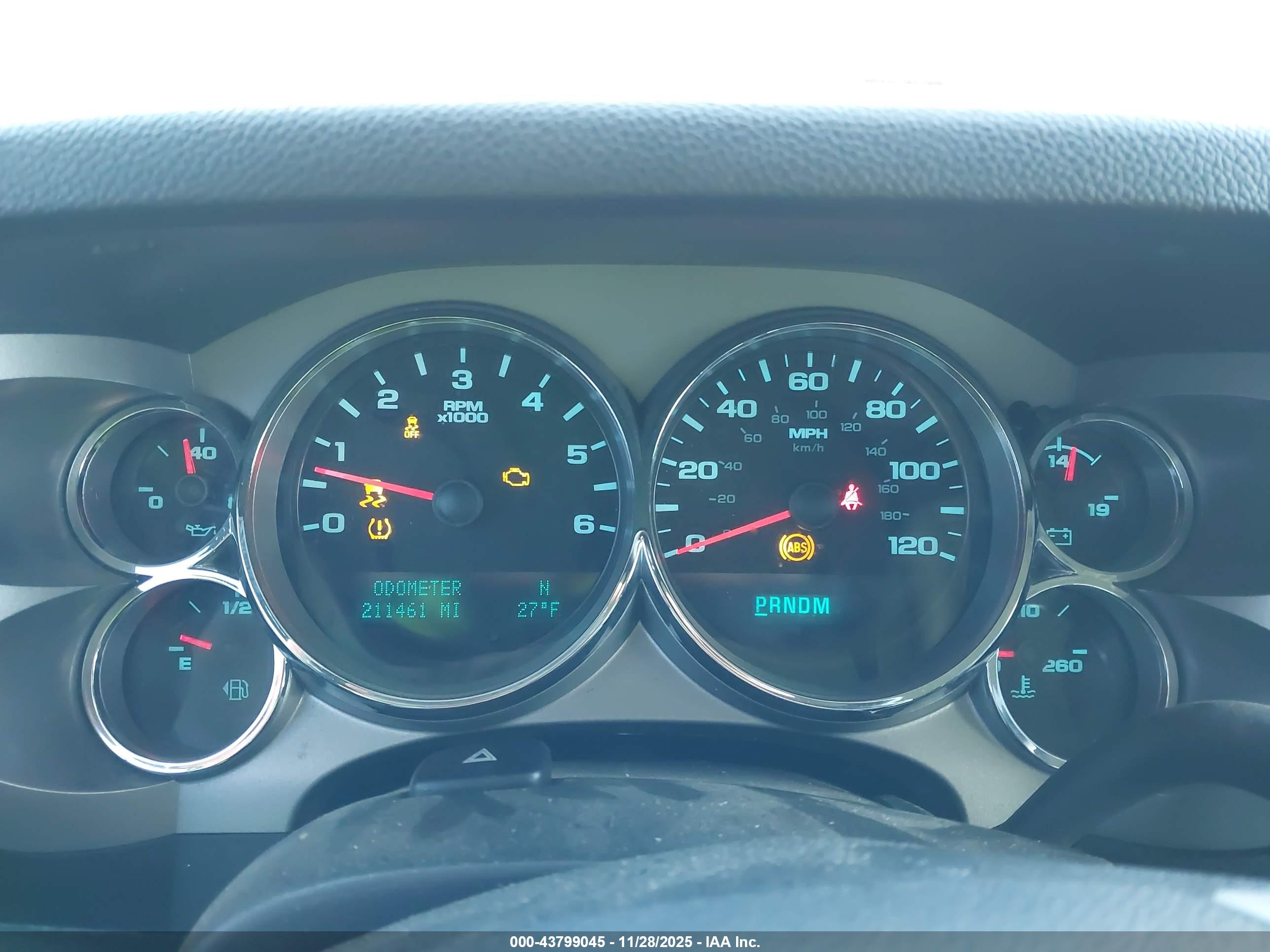 GMC SIERRA image 7