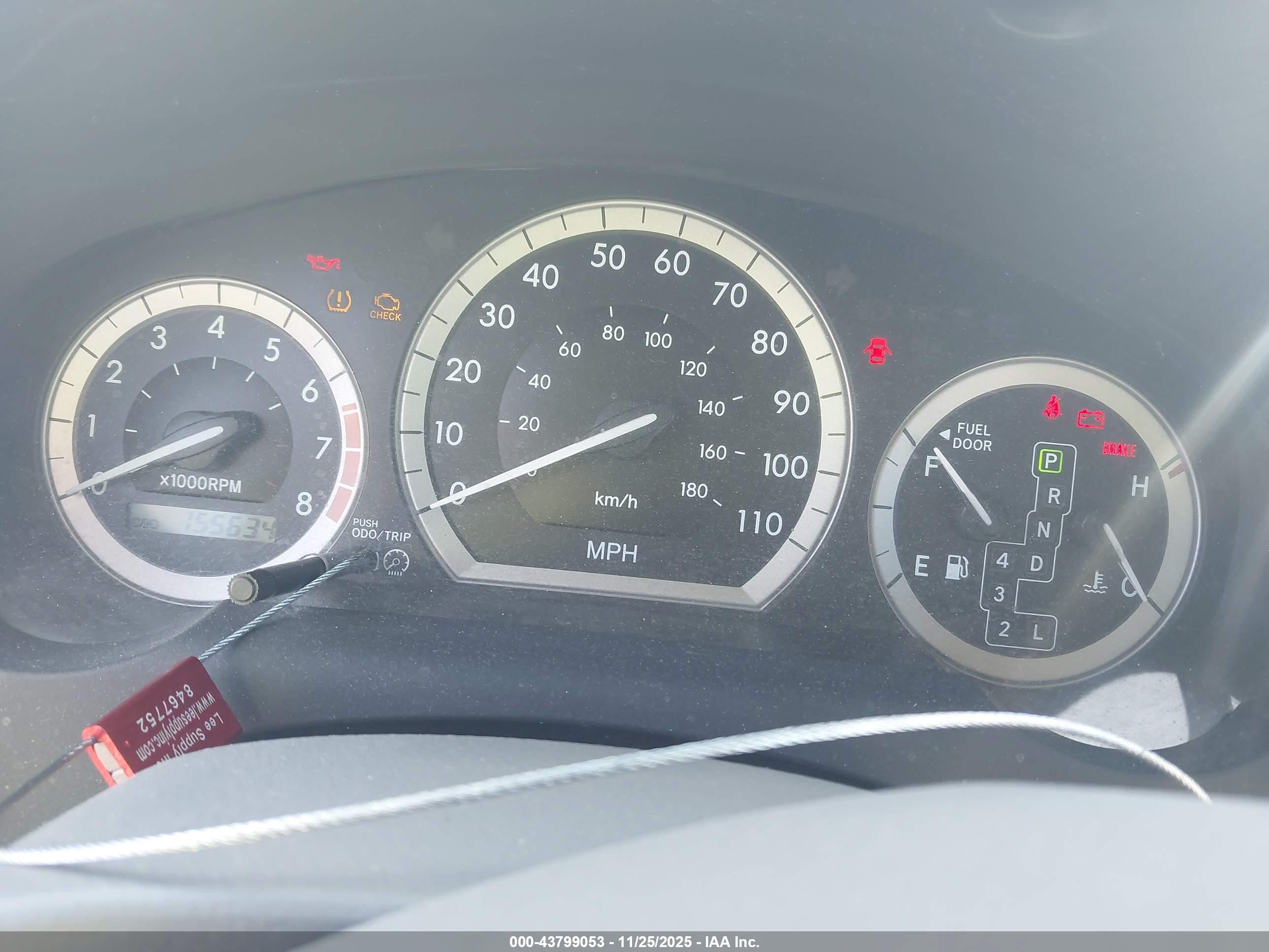 TOYOTA SIENNA image 7
