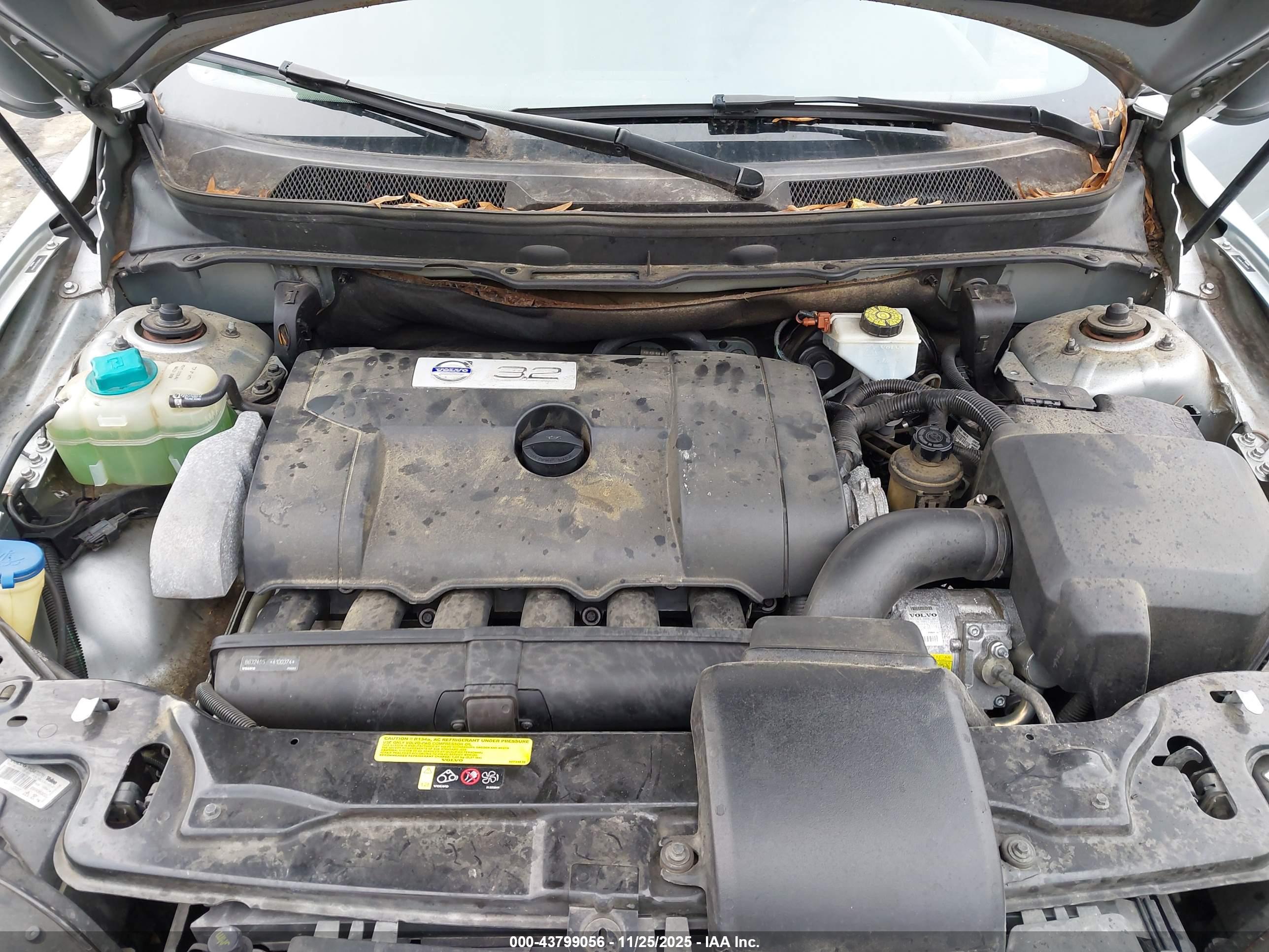 VOLVO XC90 image 10
