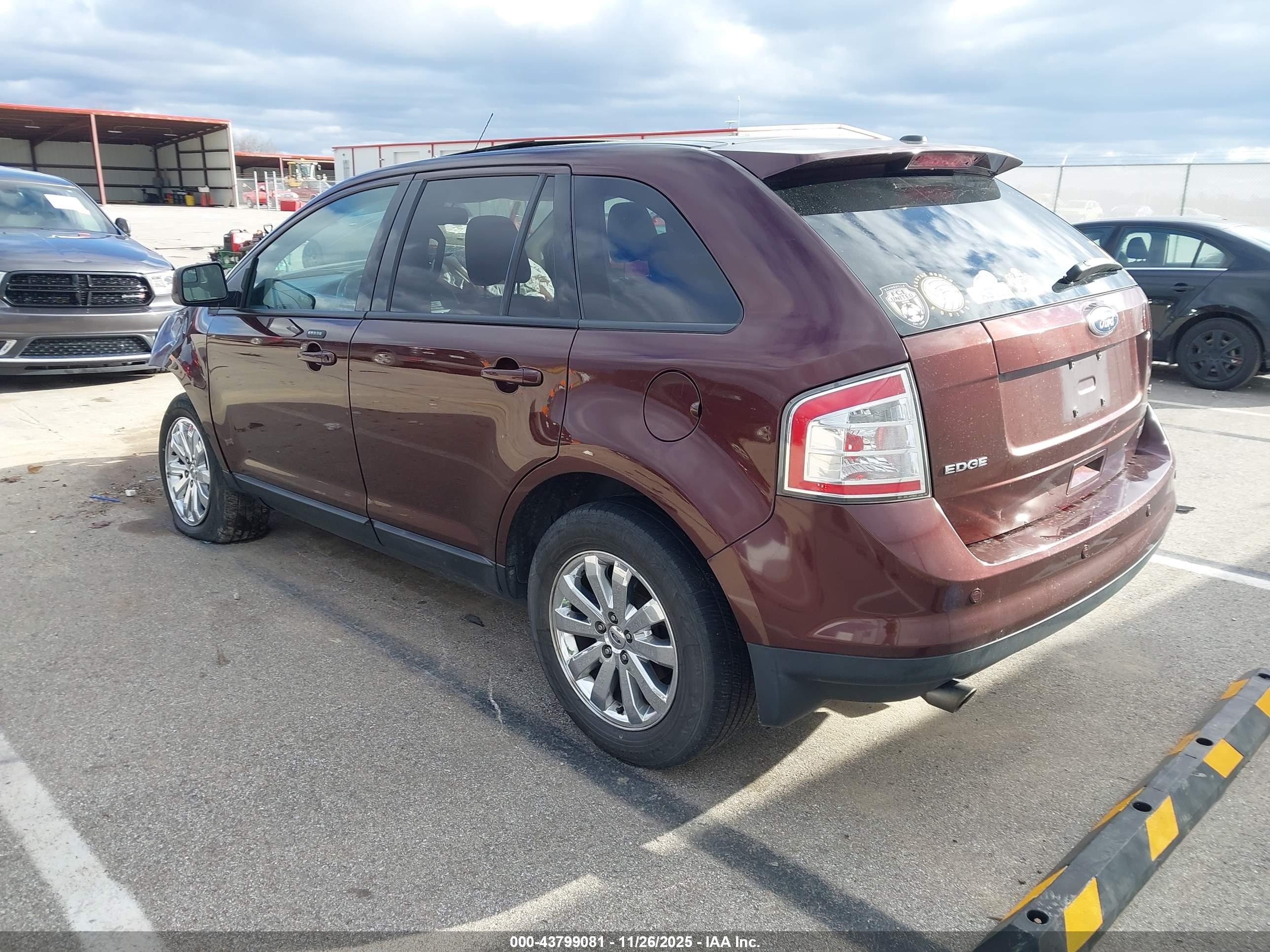FORD EDGE image 3