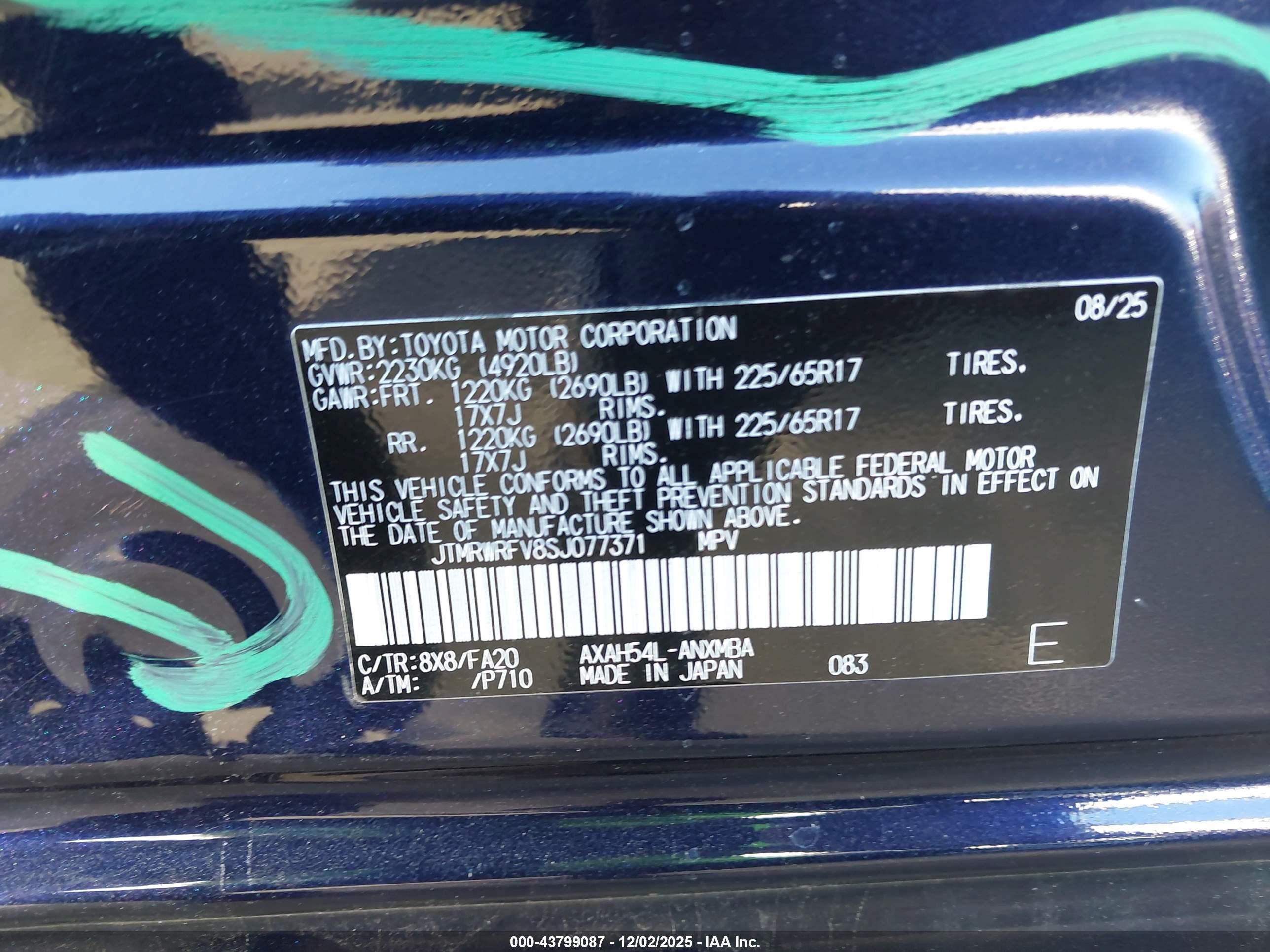 TOYOTA RAV4 image 9