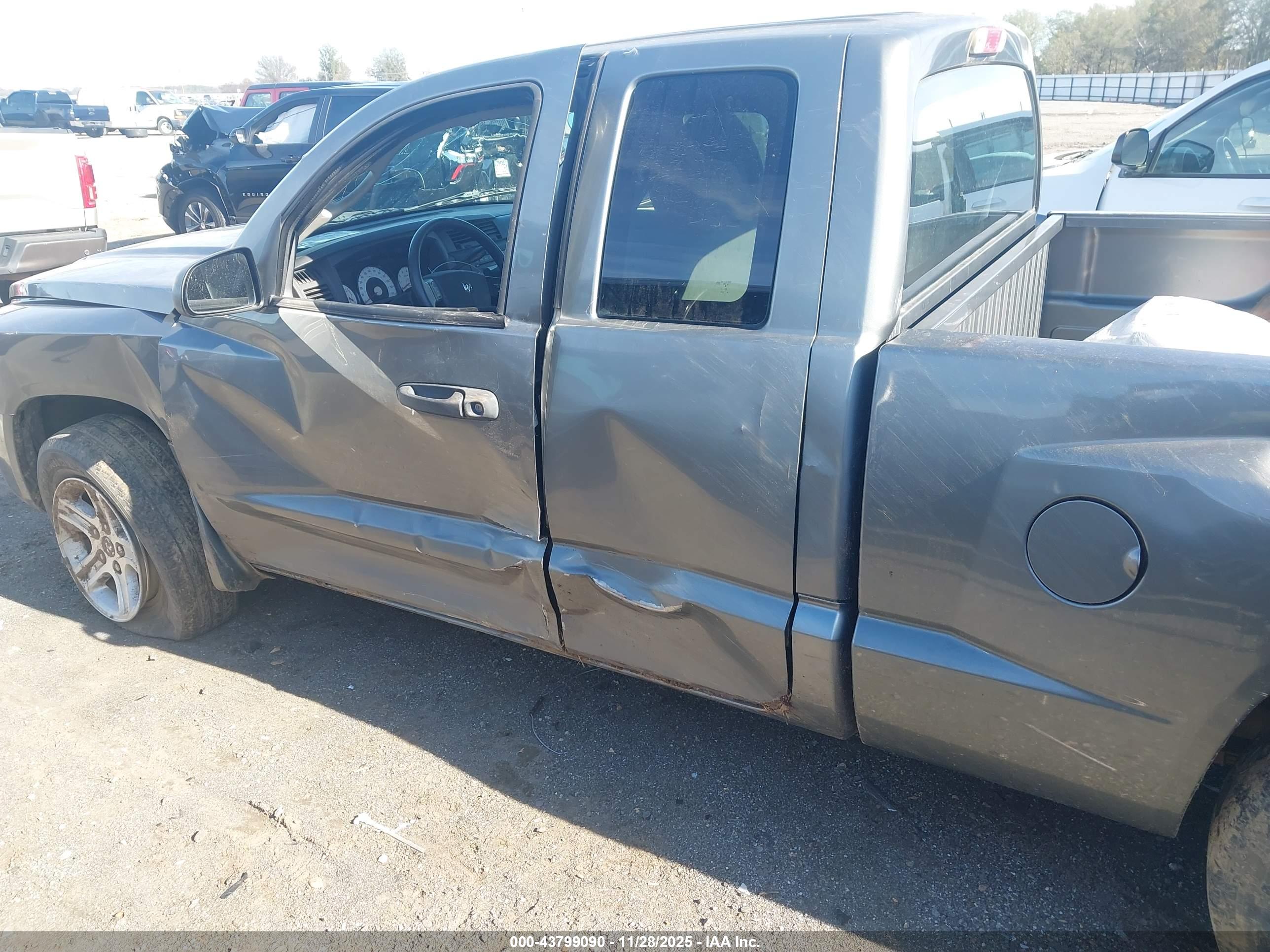 RAM DAKOTA image 6