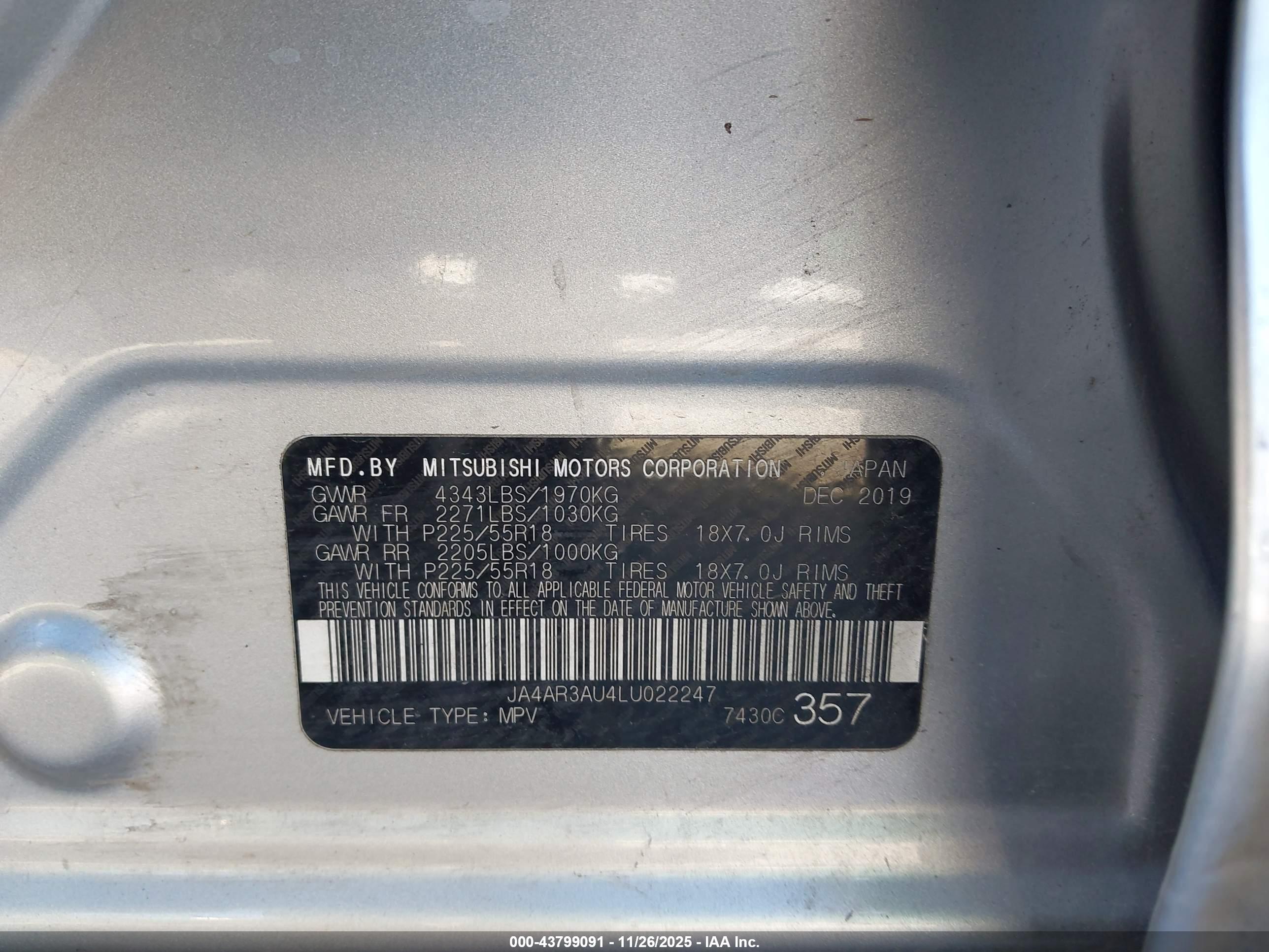 MITSUBISHI OUTLANDER image 9