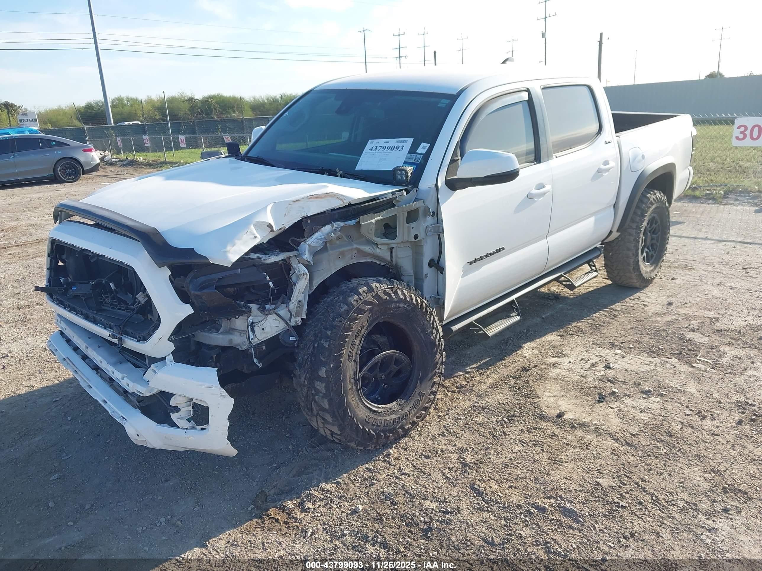 TOYOTA TACOMA image 2