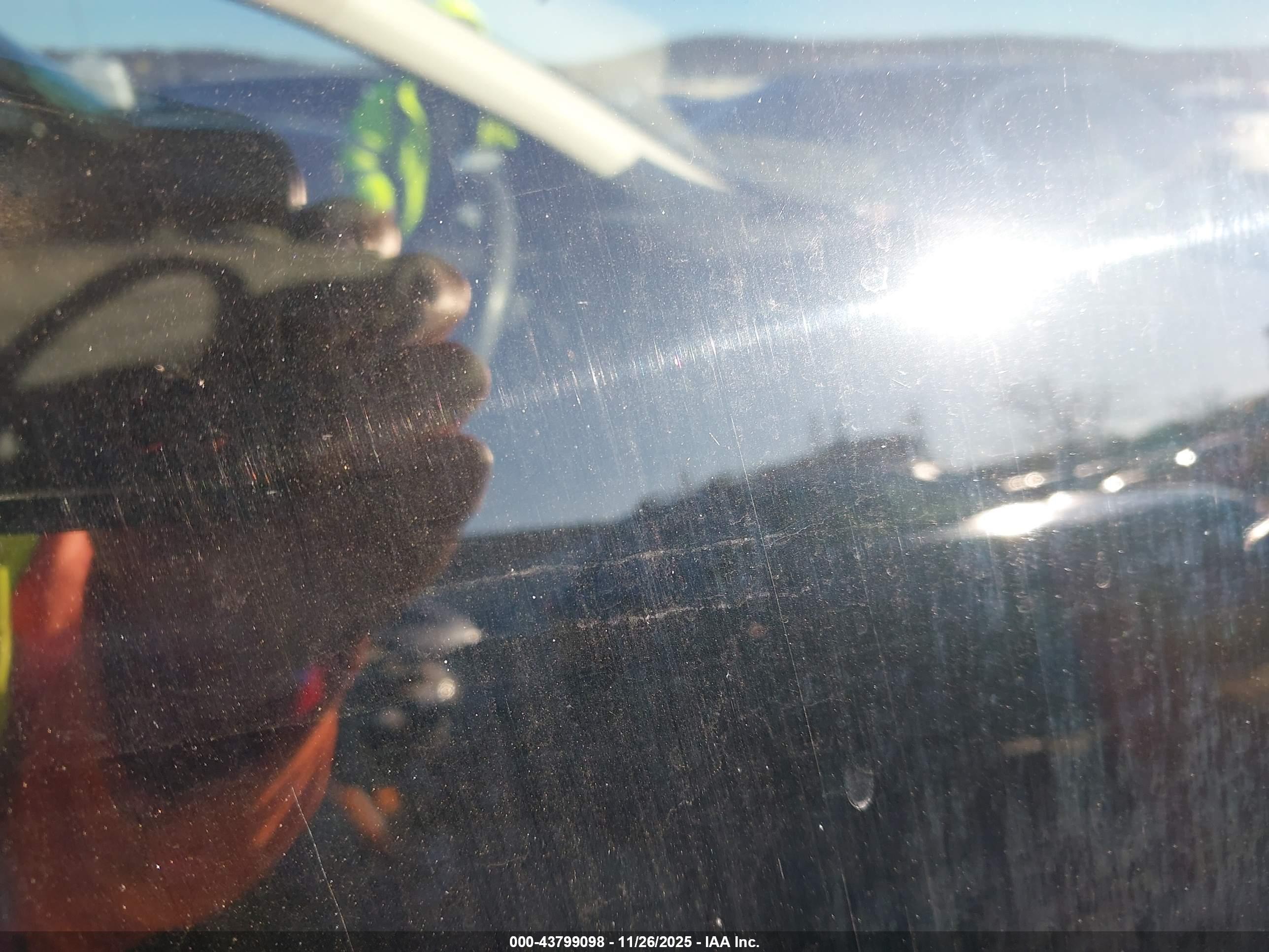 FORD ESCAPE image 5