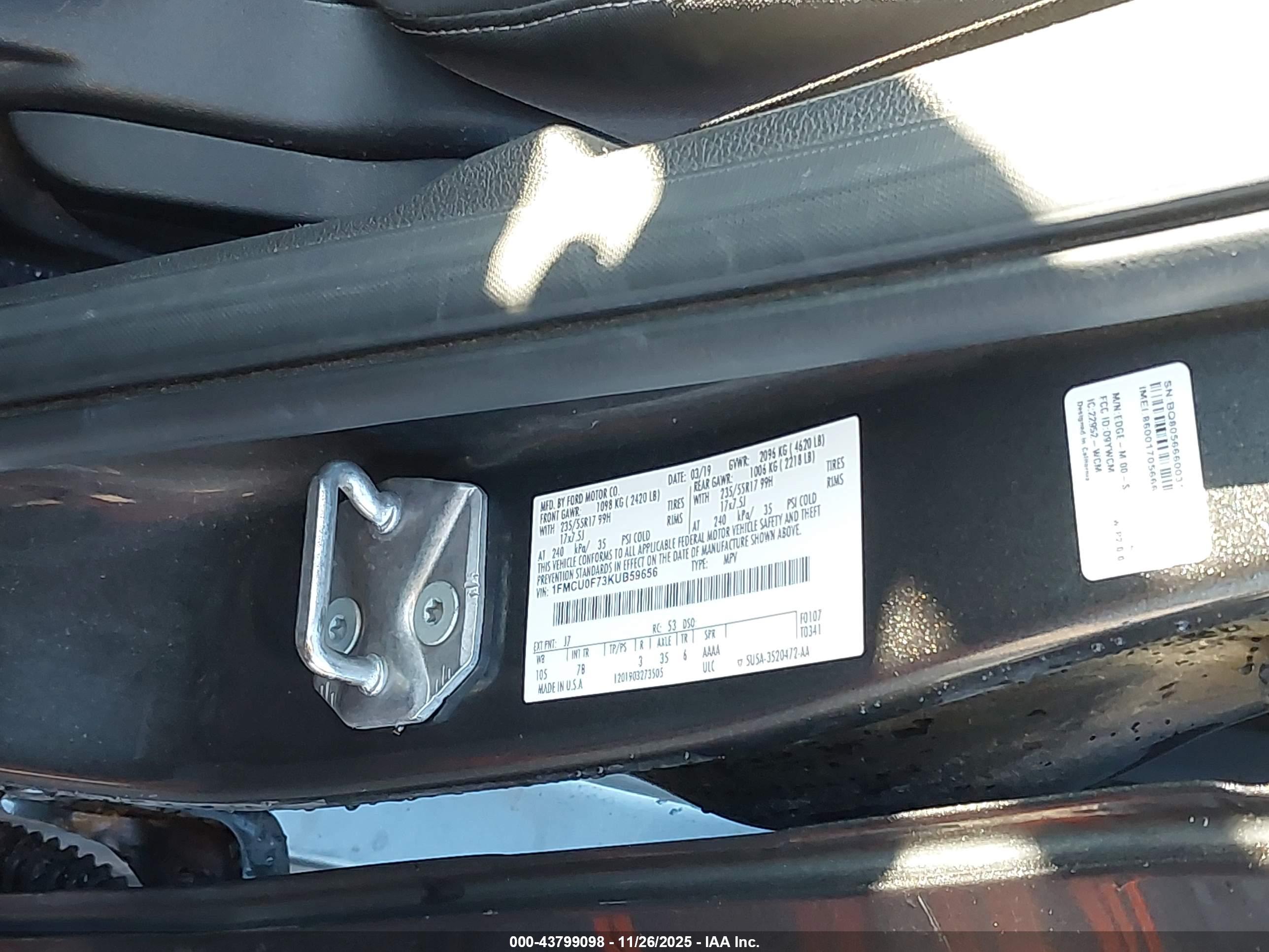 FORD ESCAPE image 9