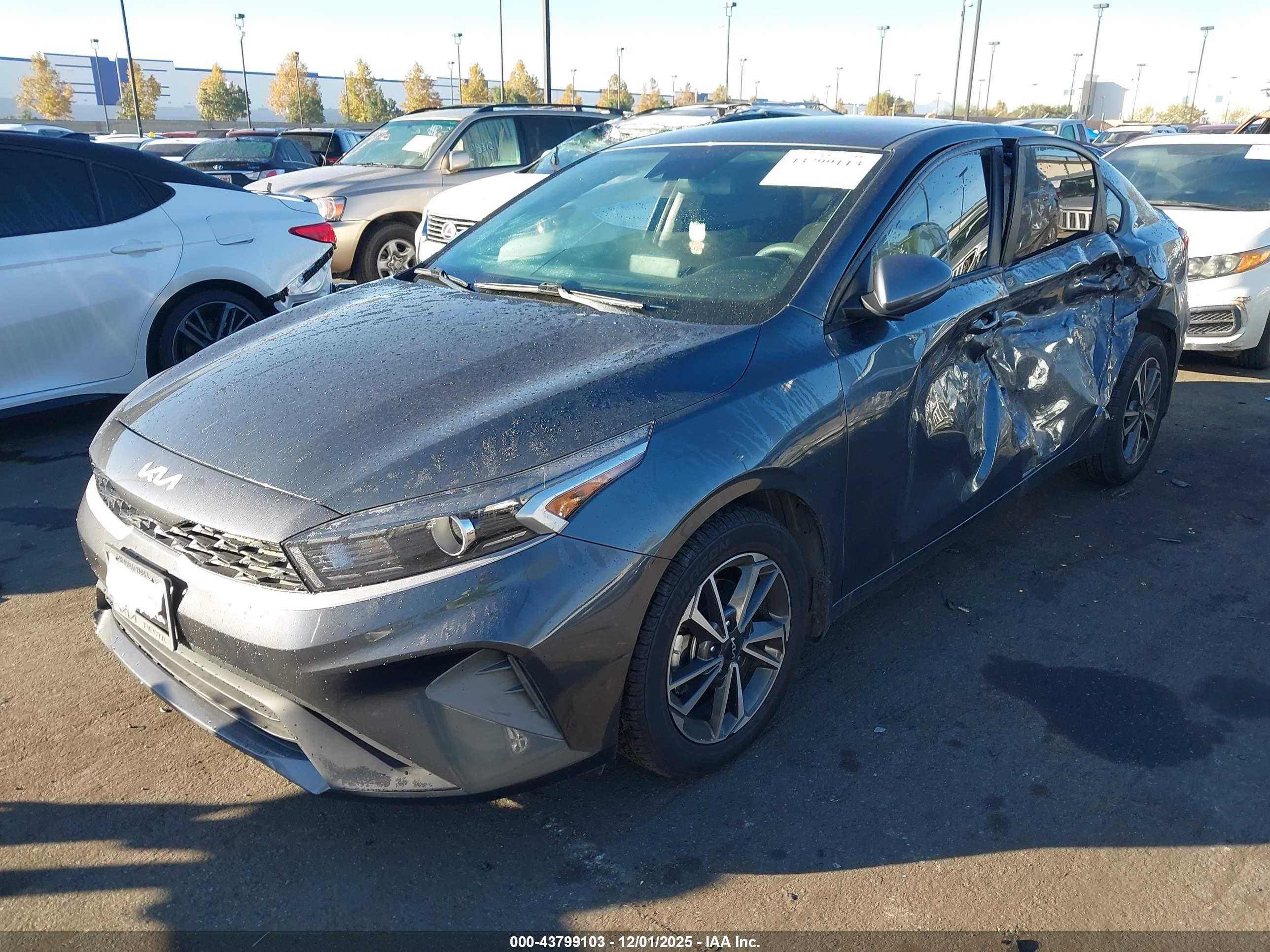 KIA FORTE image 2
