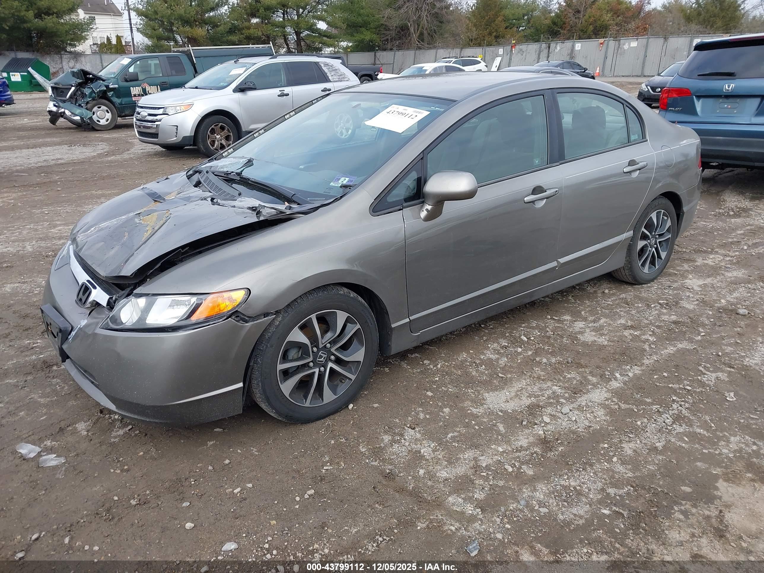 HONDA CIVIC image 2