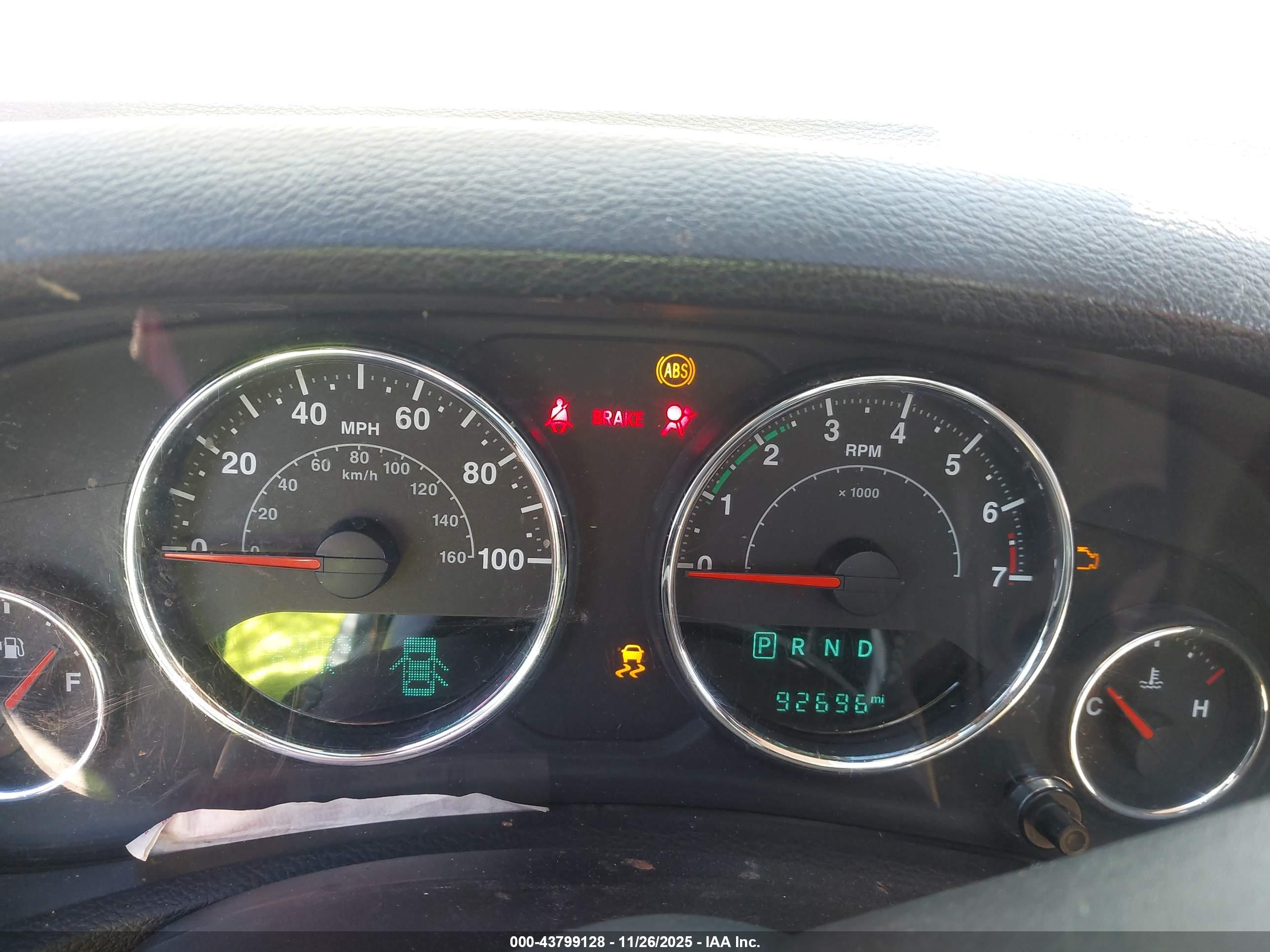 JEEP WRANGLER image 7