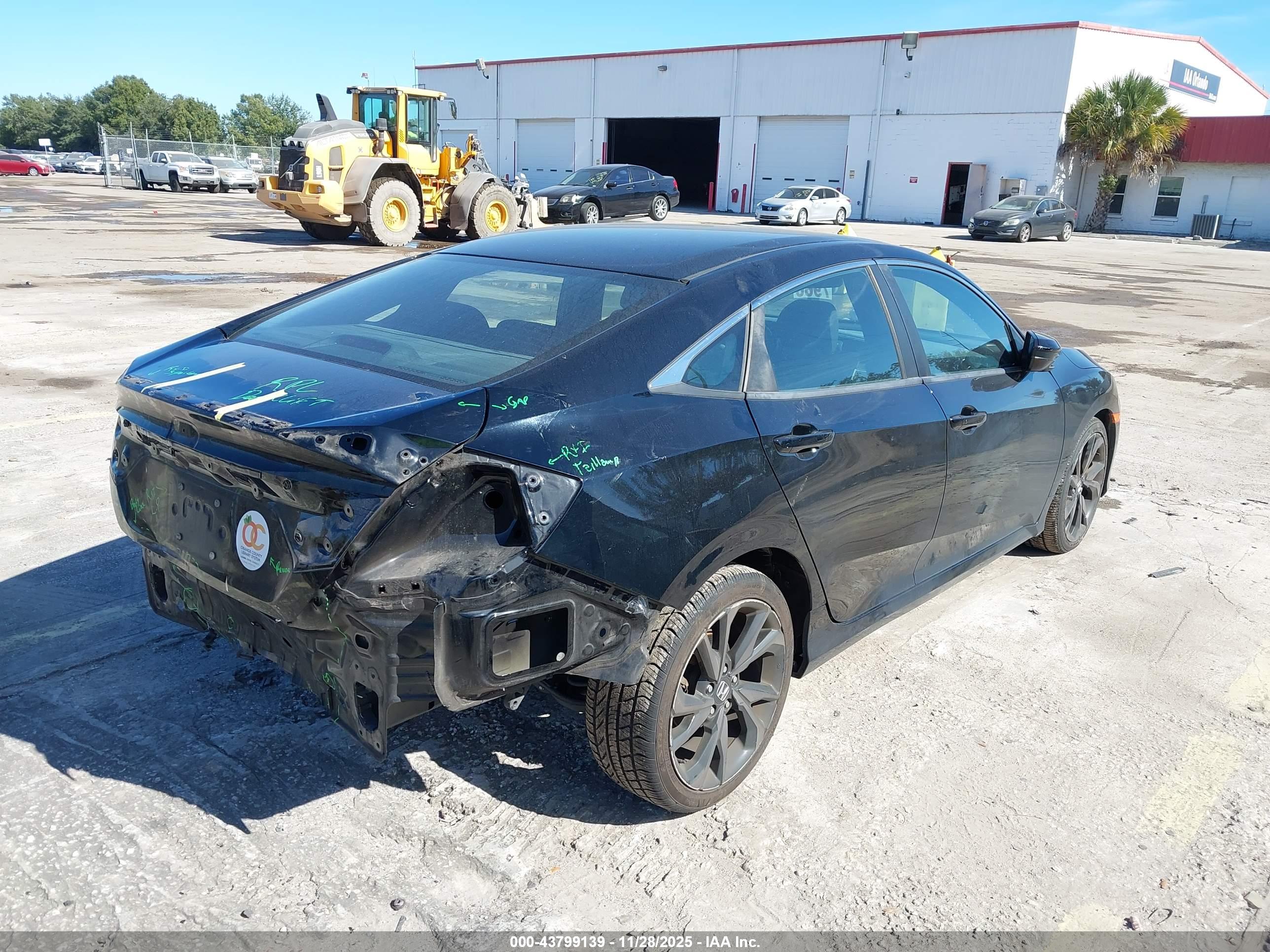 HONDA CIVIC image 4
