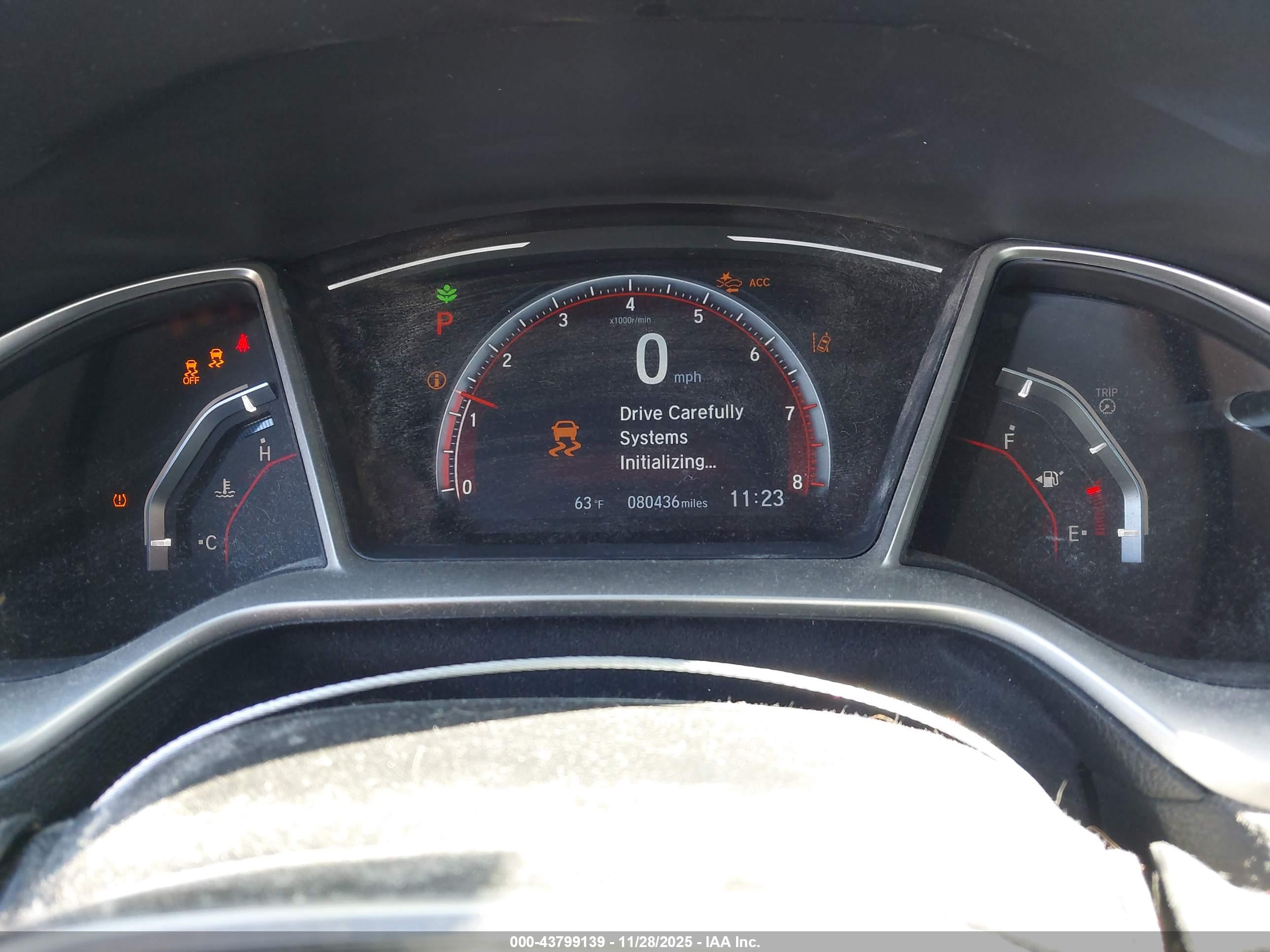 HONDA CIVIC image 7