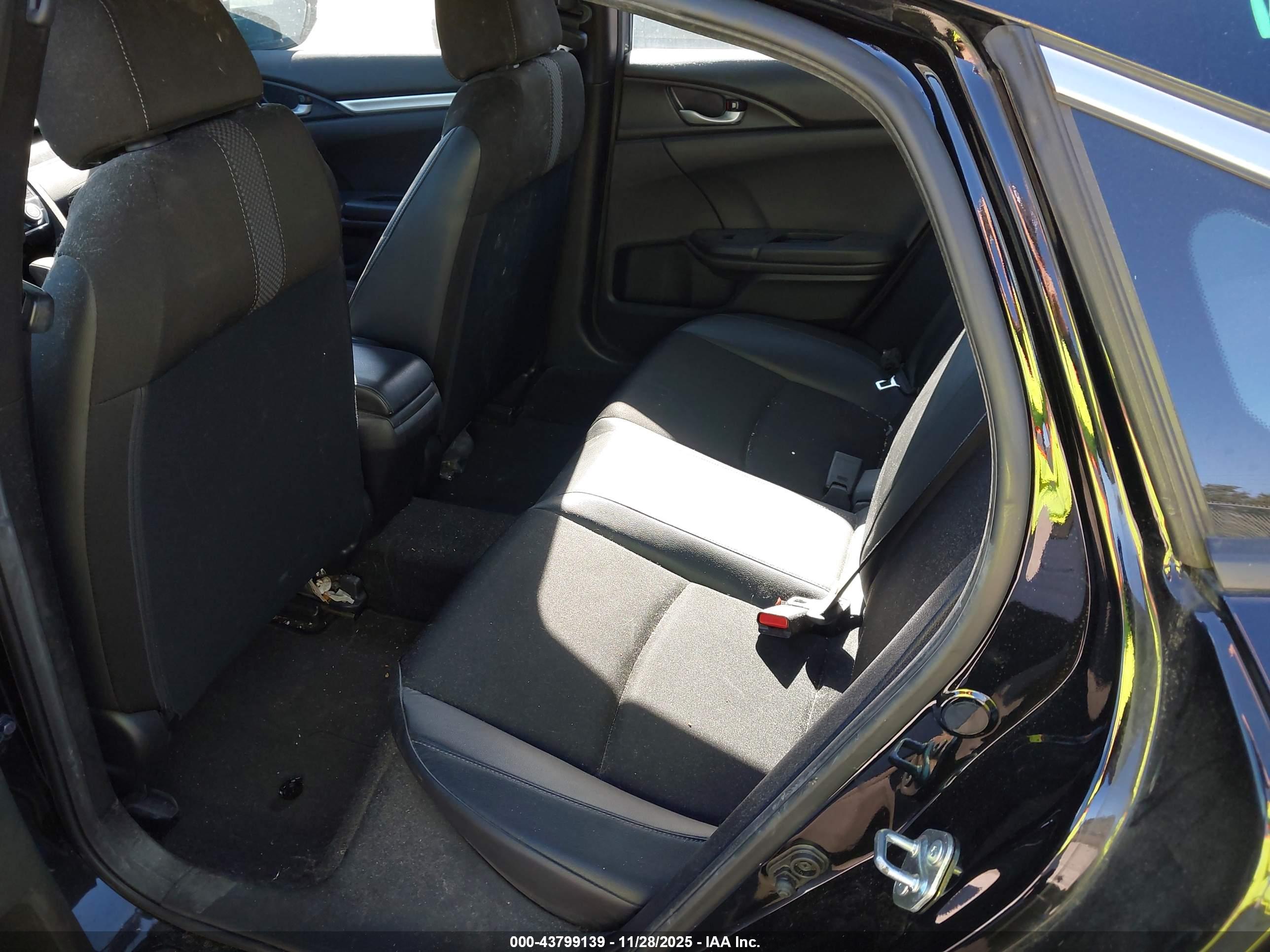 HONDA CIVIC image 8