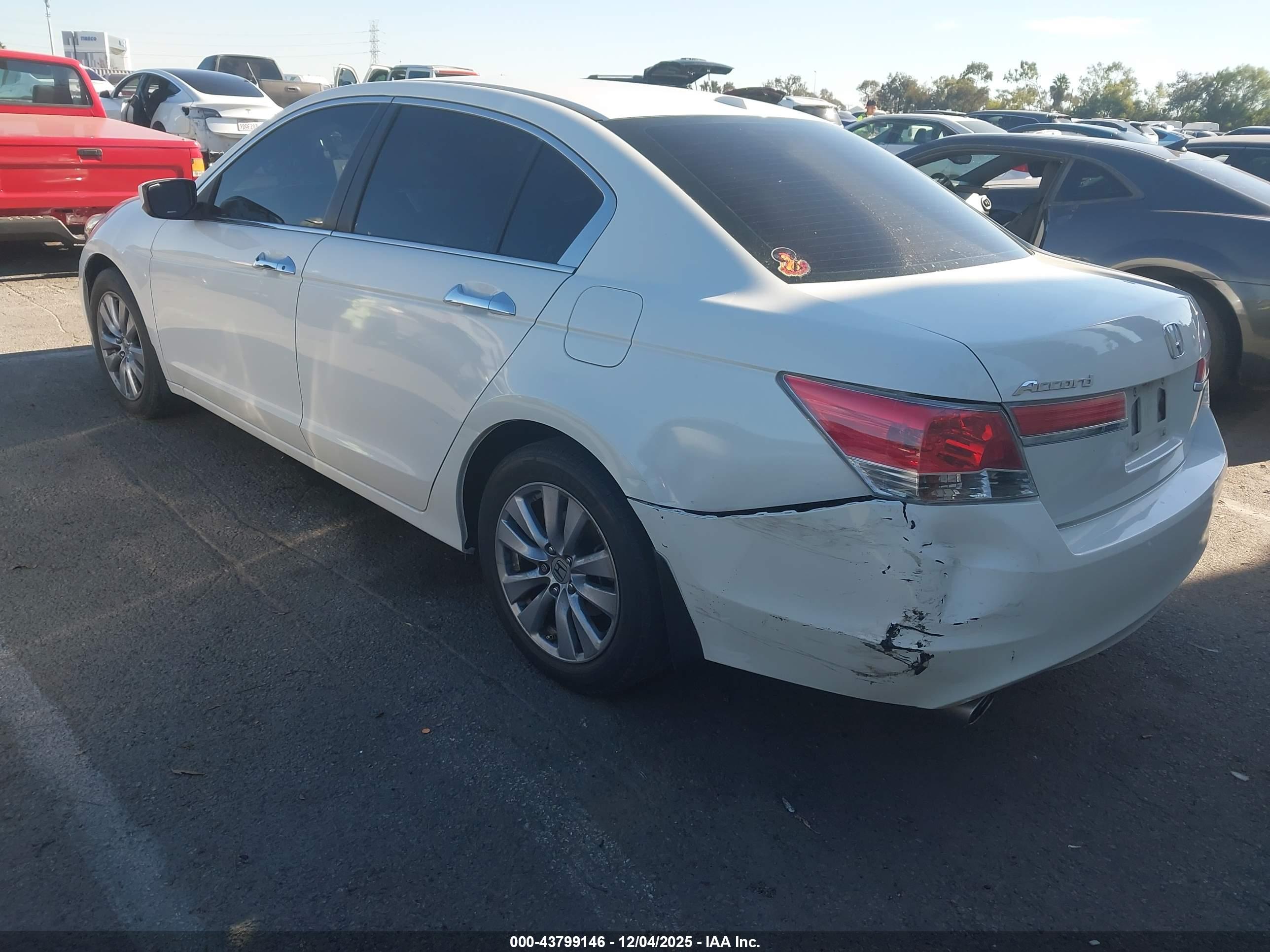 HONDA ACCORD image 3