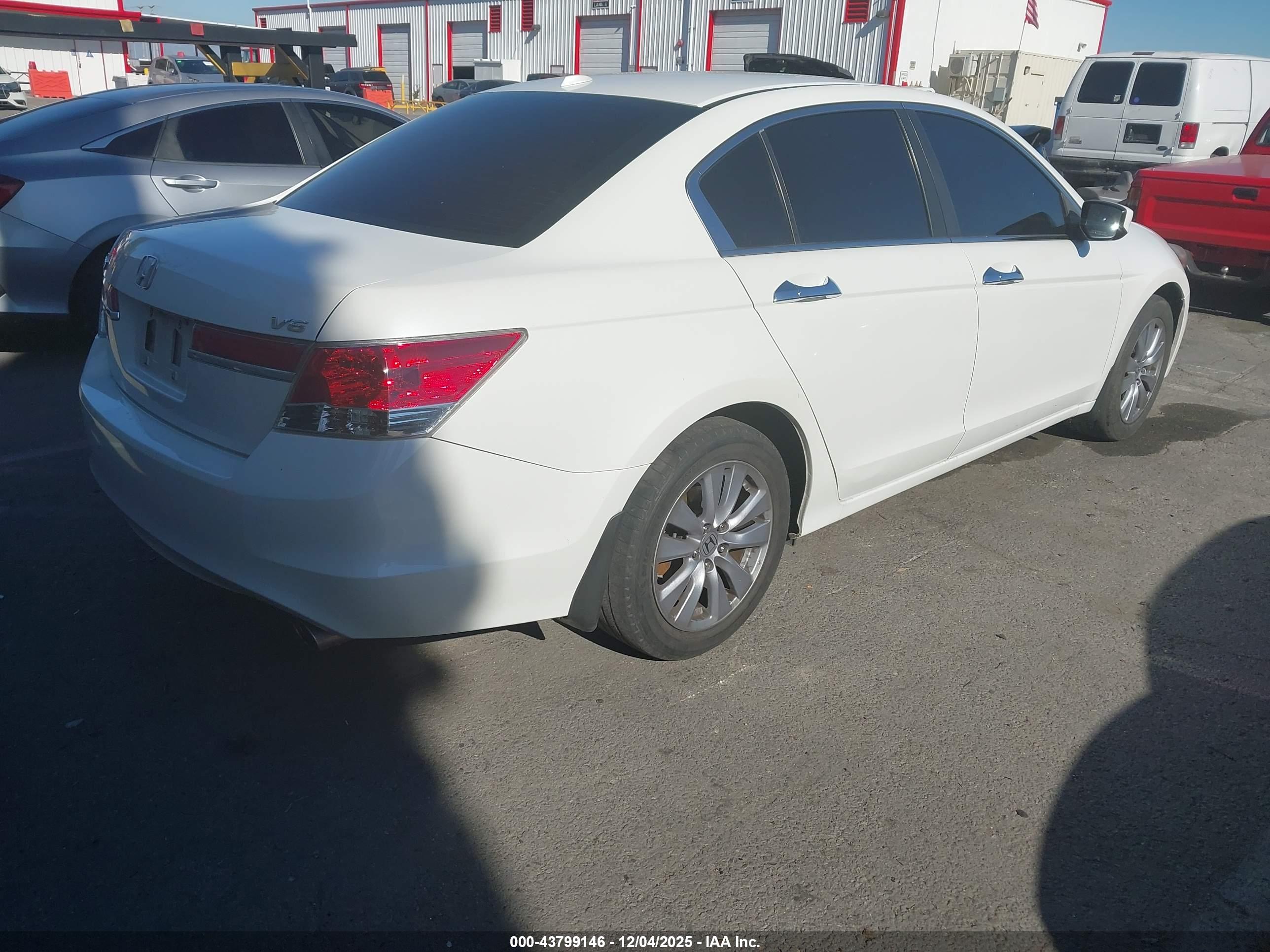 HONDA ACCORD image 4