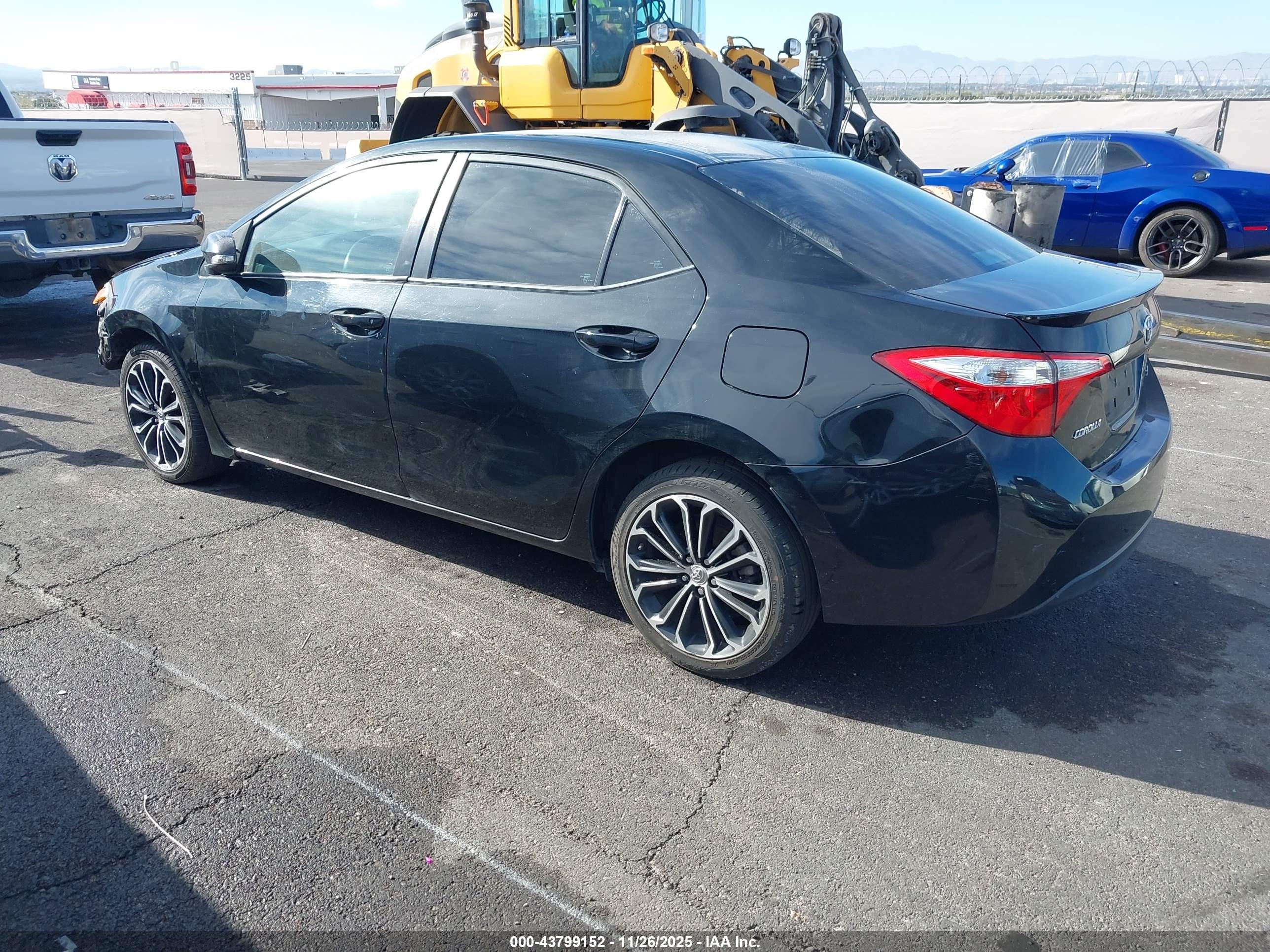 TOYOTA COROLLA image 3