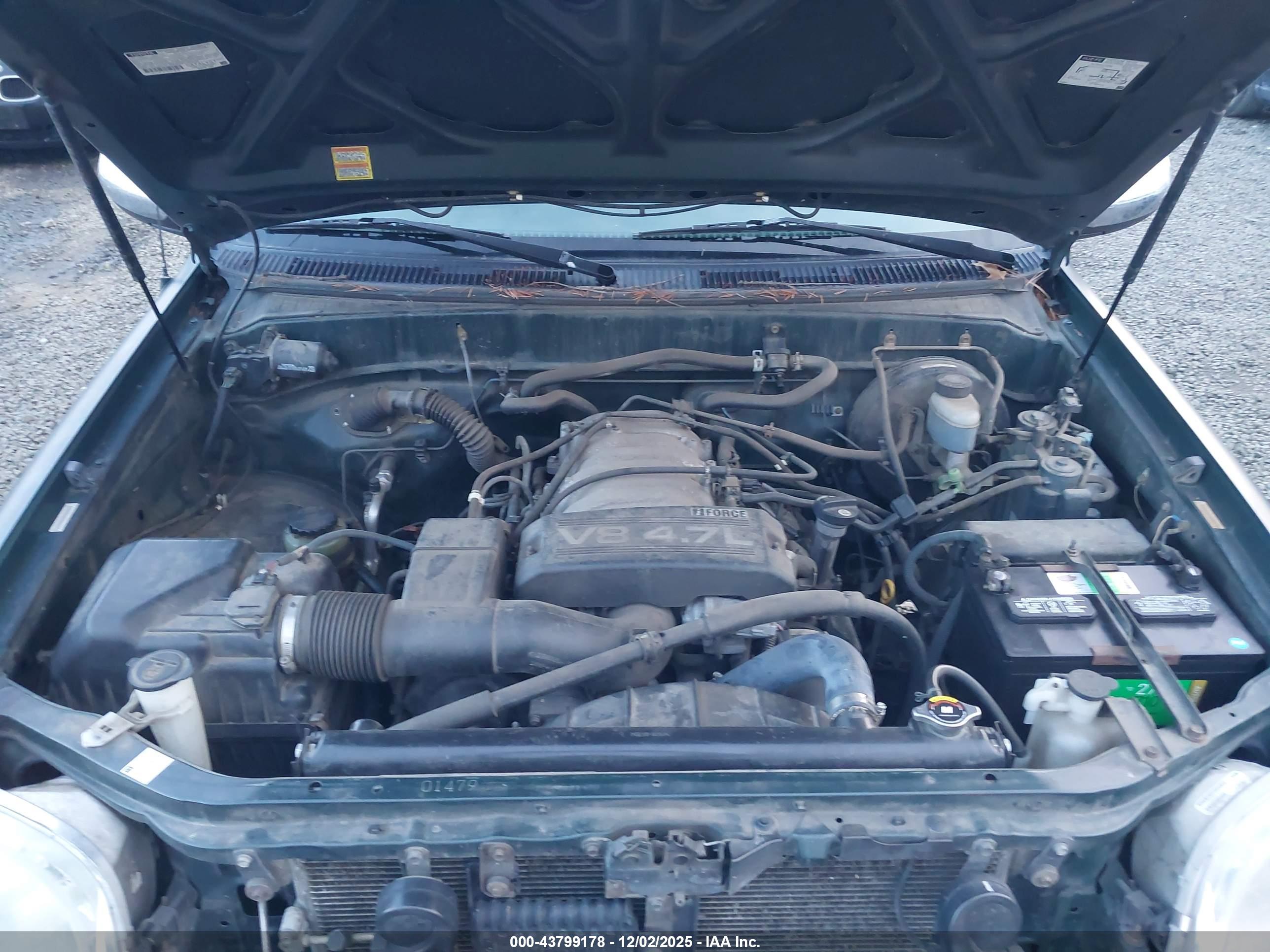 TOYOTA TUNDRA image 10