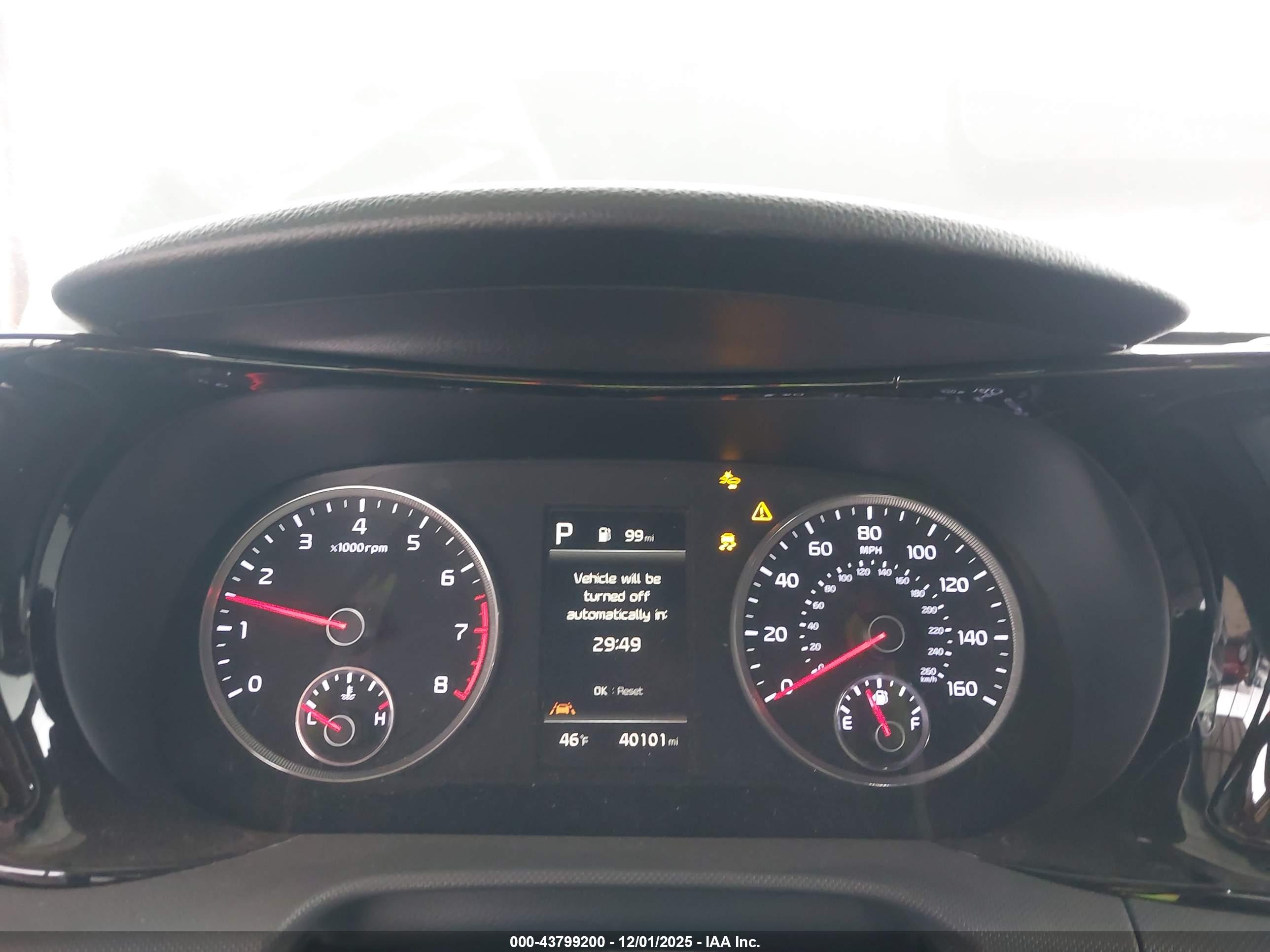 KIA K5 image 7