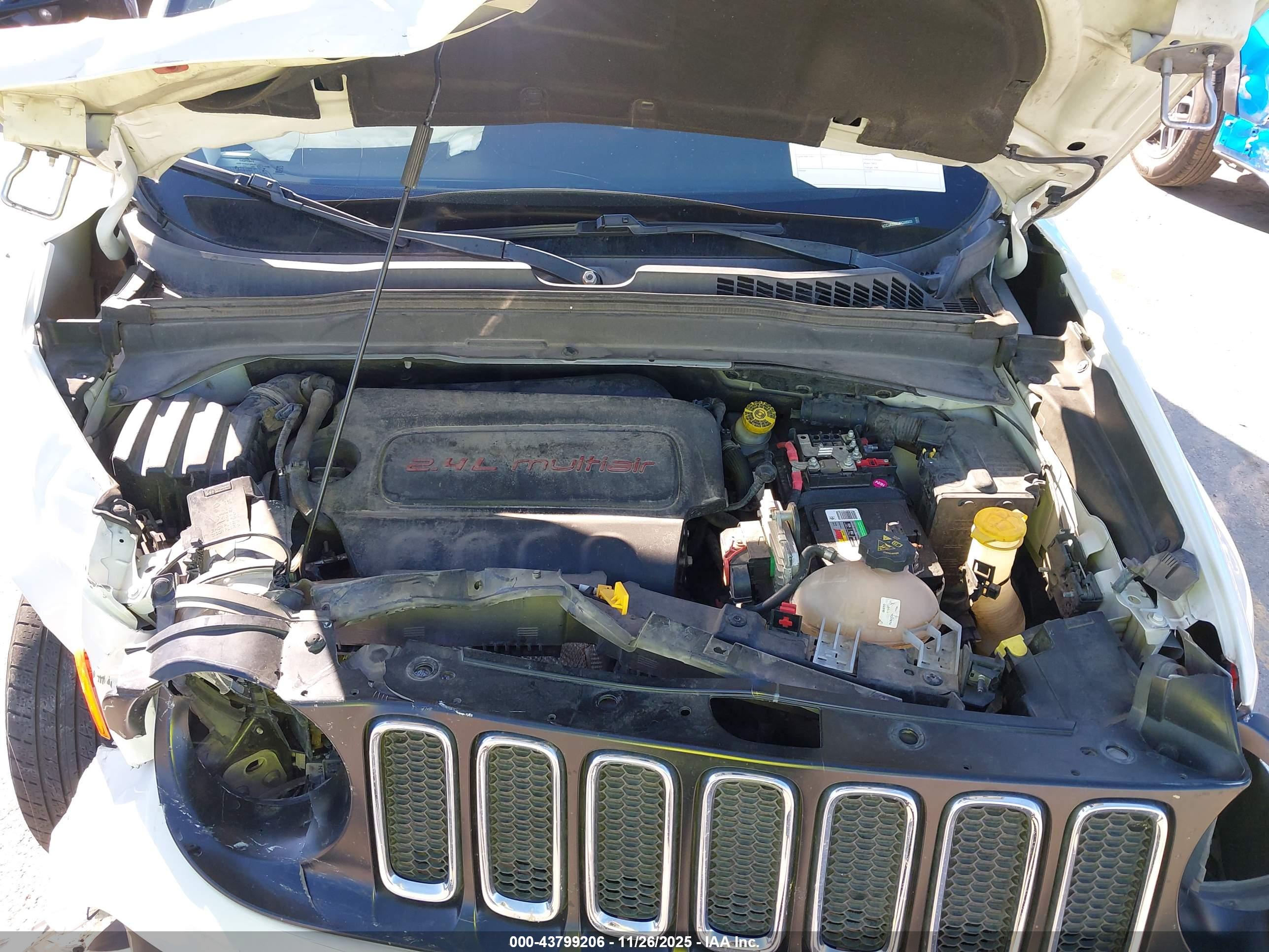 JEEP RENEGADE image 10