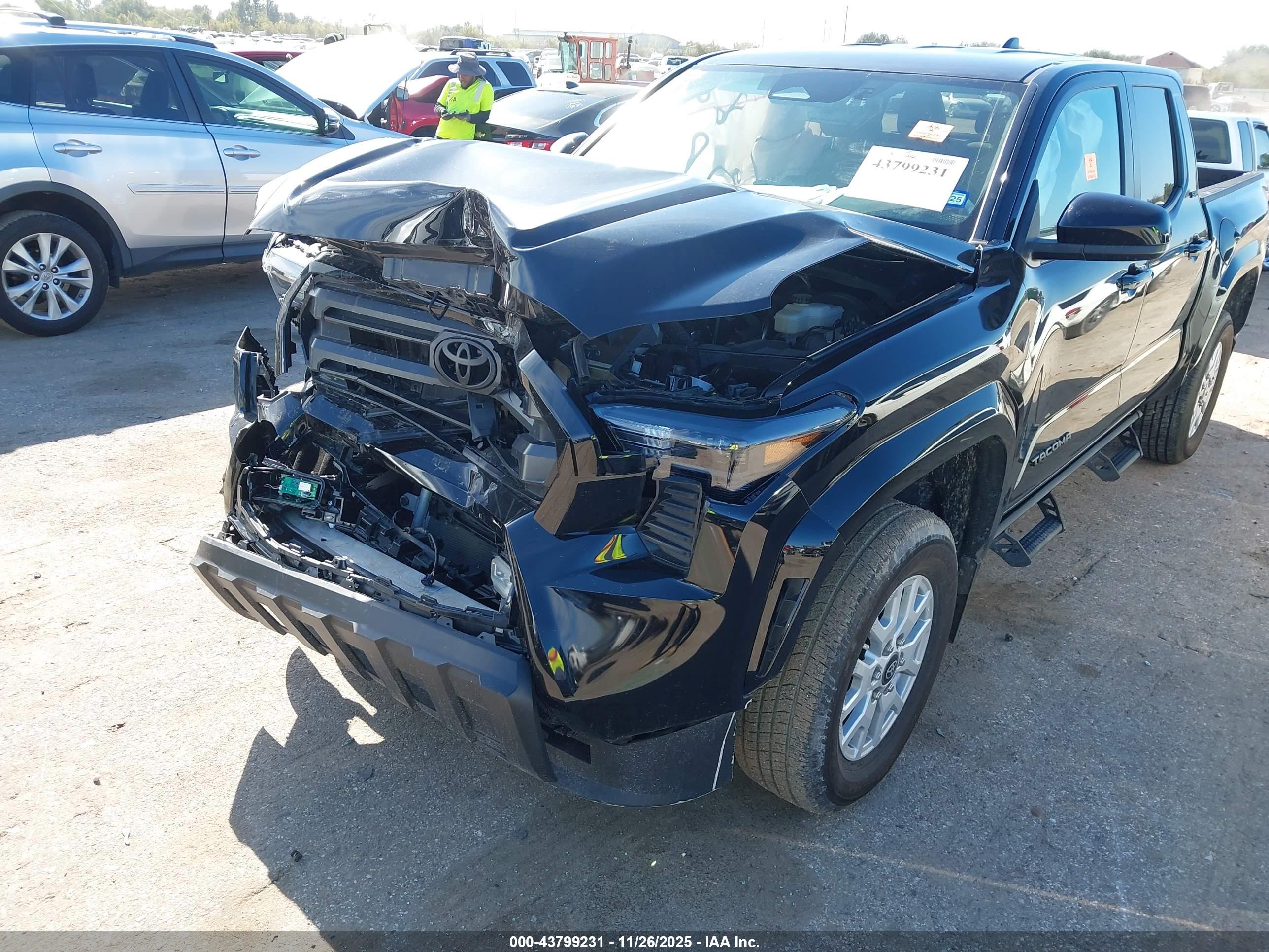 TOYOTA TACOMA image 6
