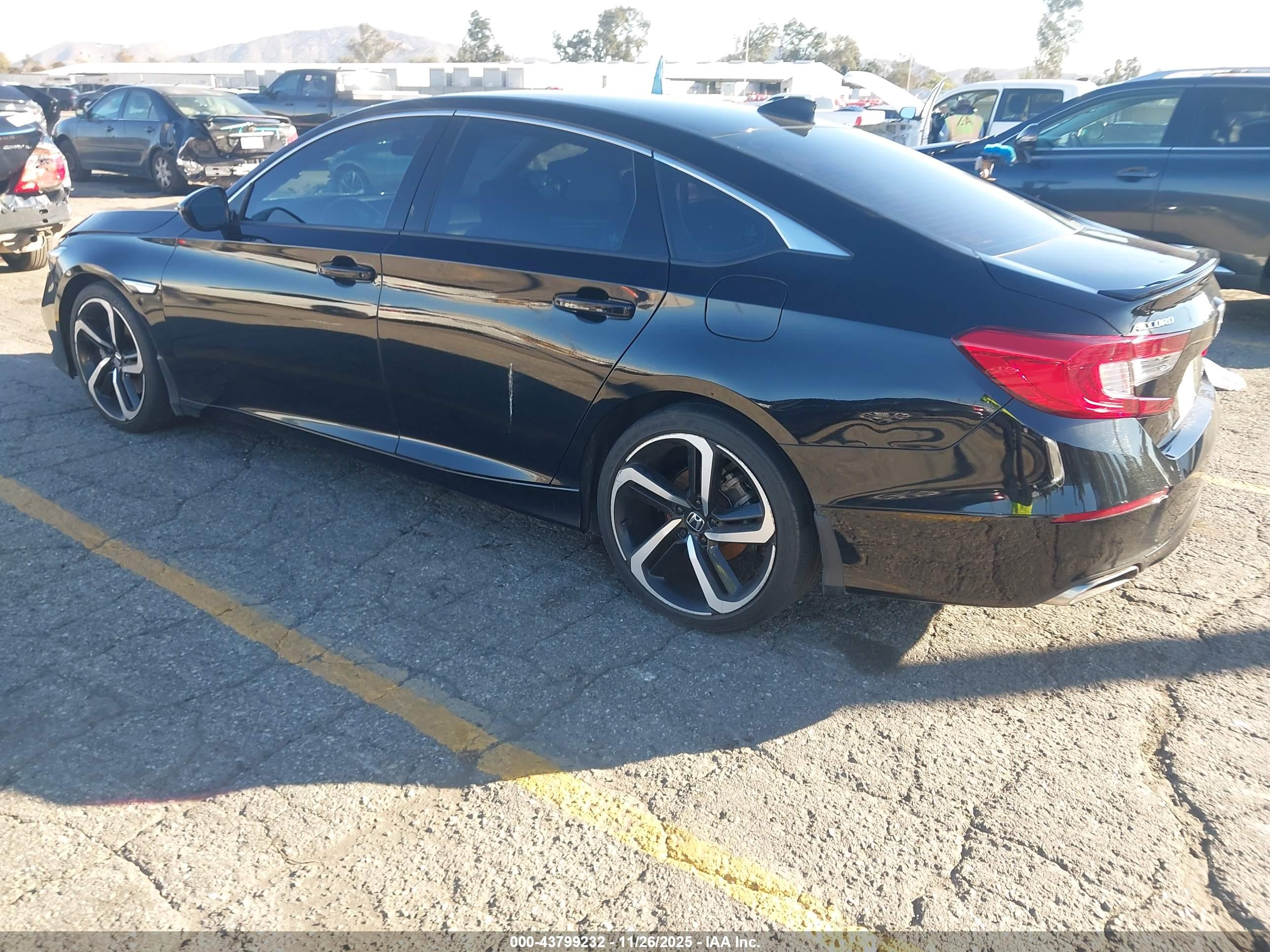 HONDA ACCORD image 3