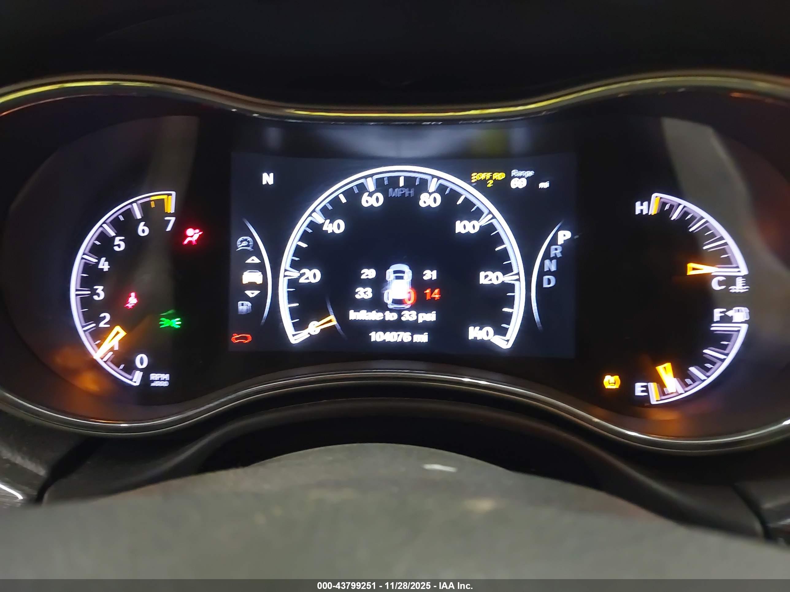JEEP GRAND image 7
