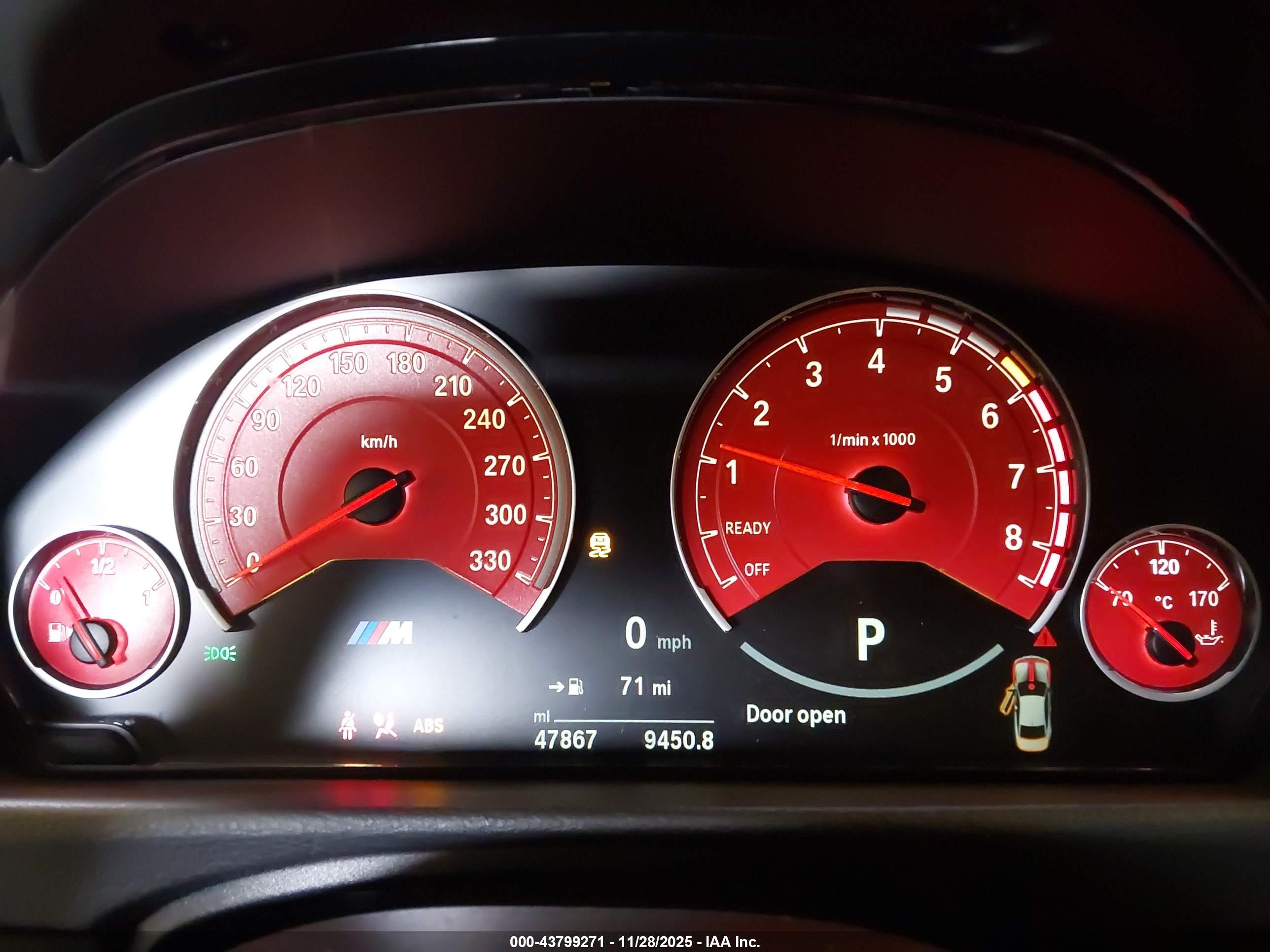 BMW M4 image 7