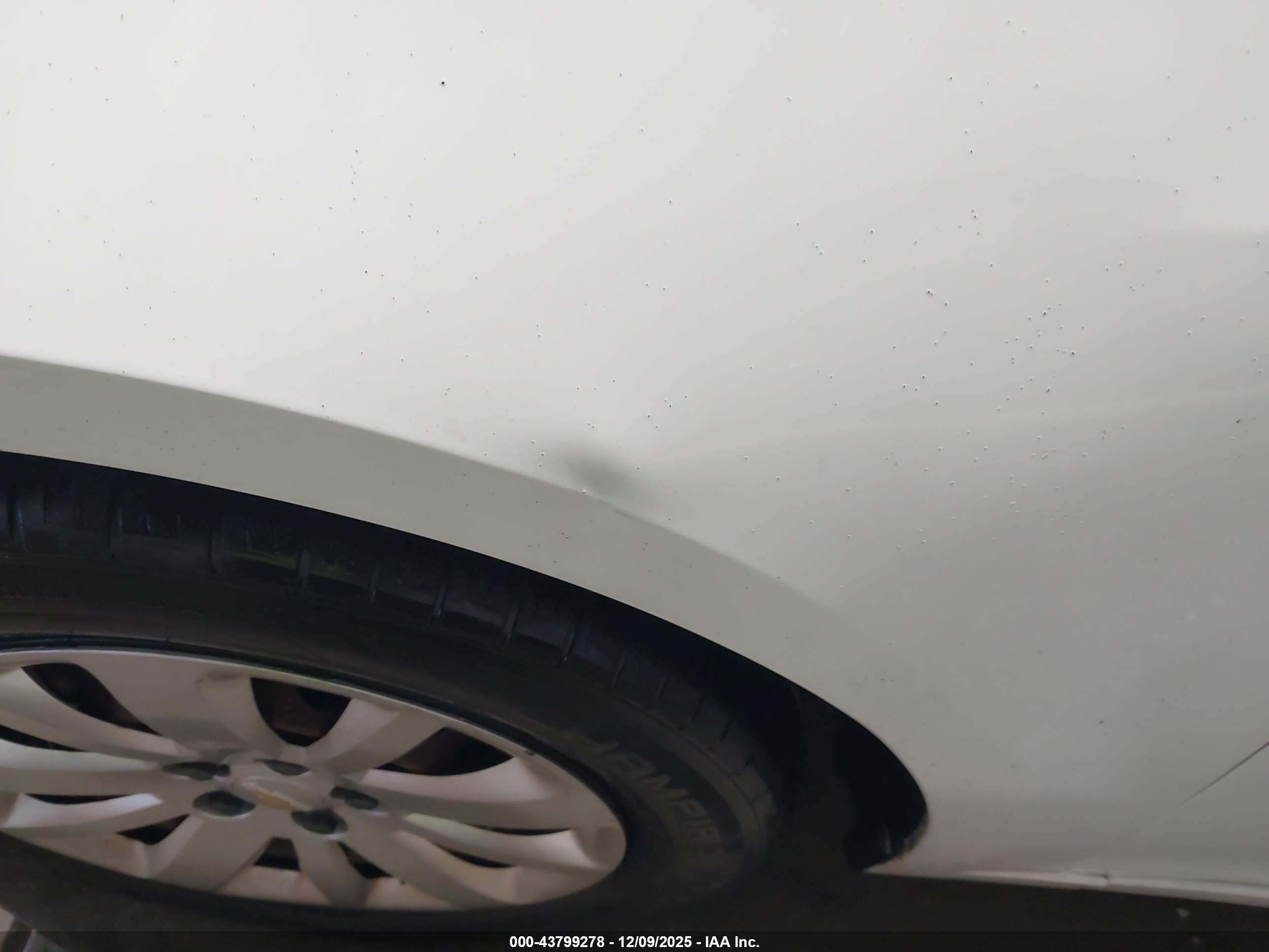 CHEVROLET CRUZE image 6