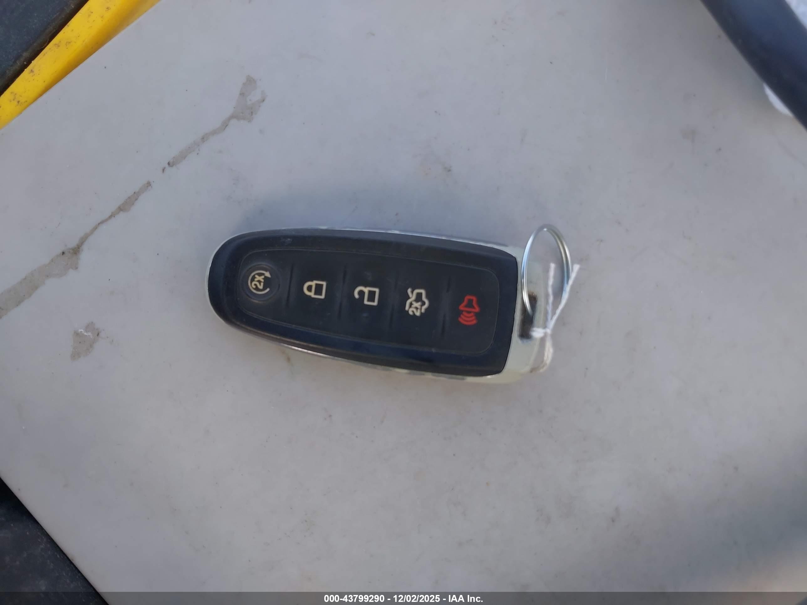 FORD EDGE image 11