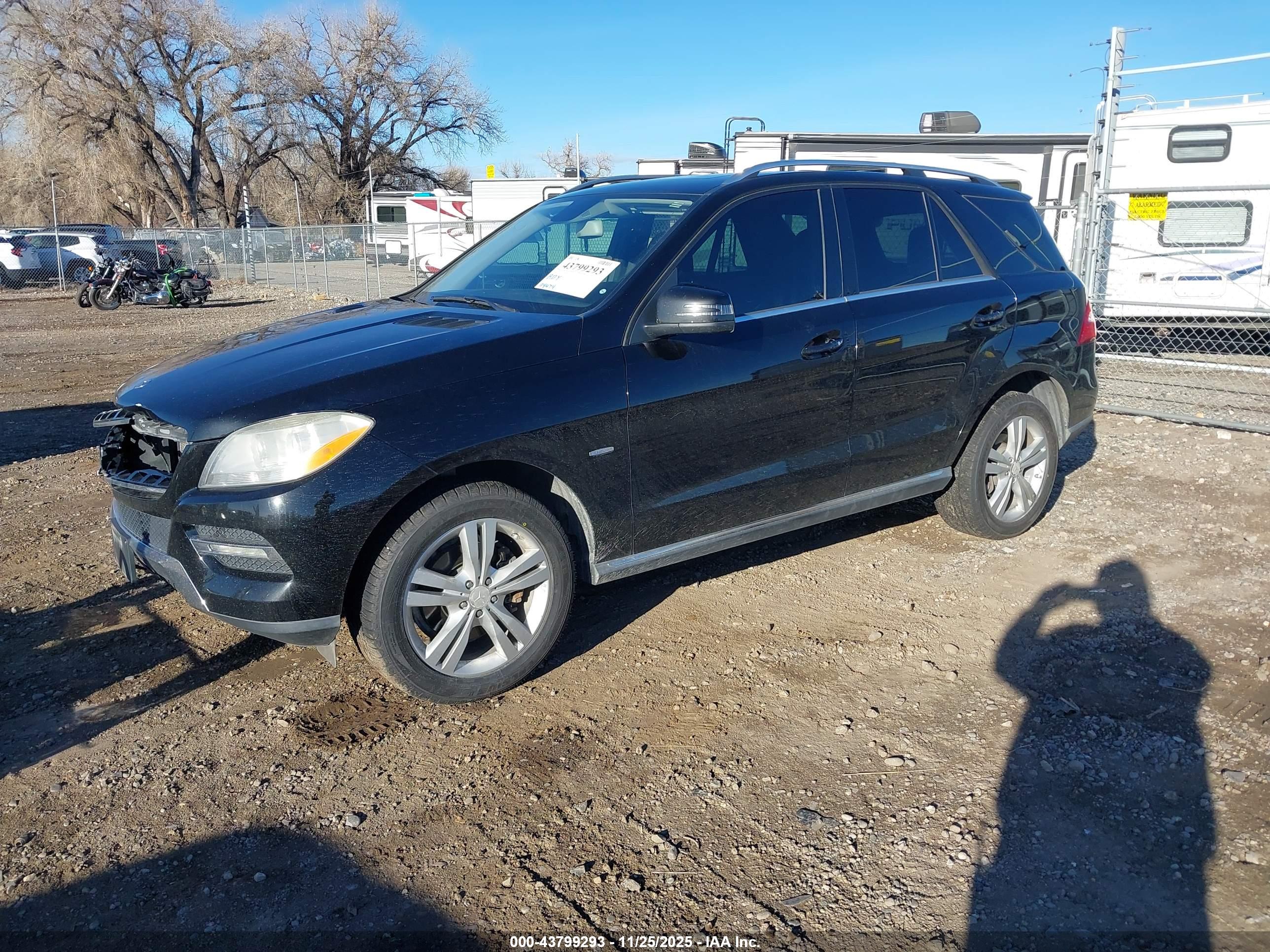 MERCEDES-BENZ ML image 2