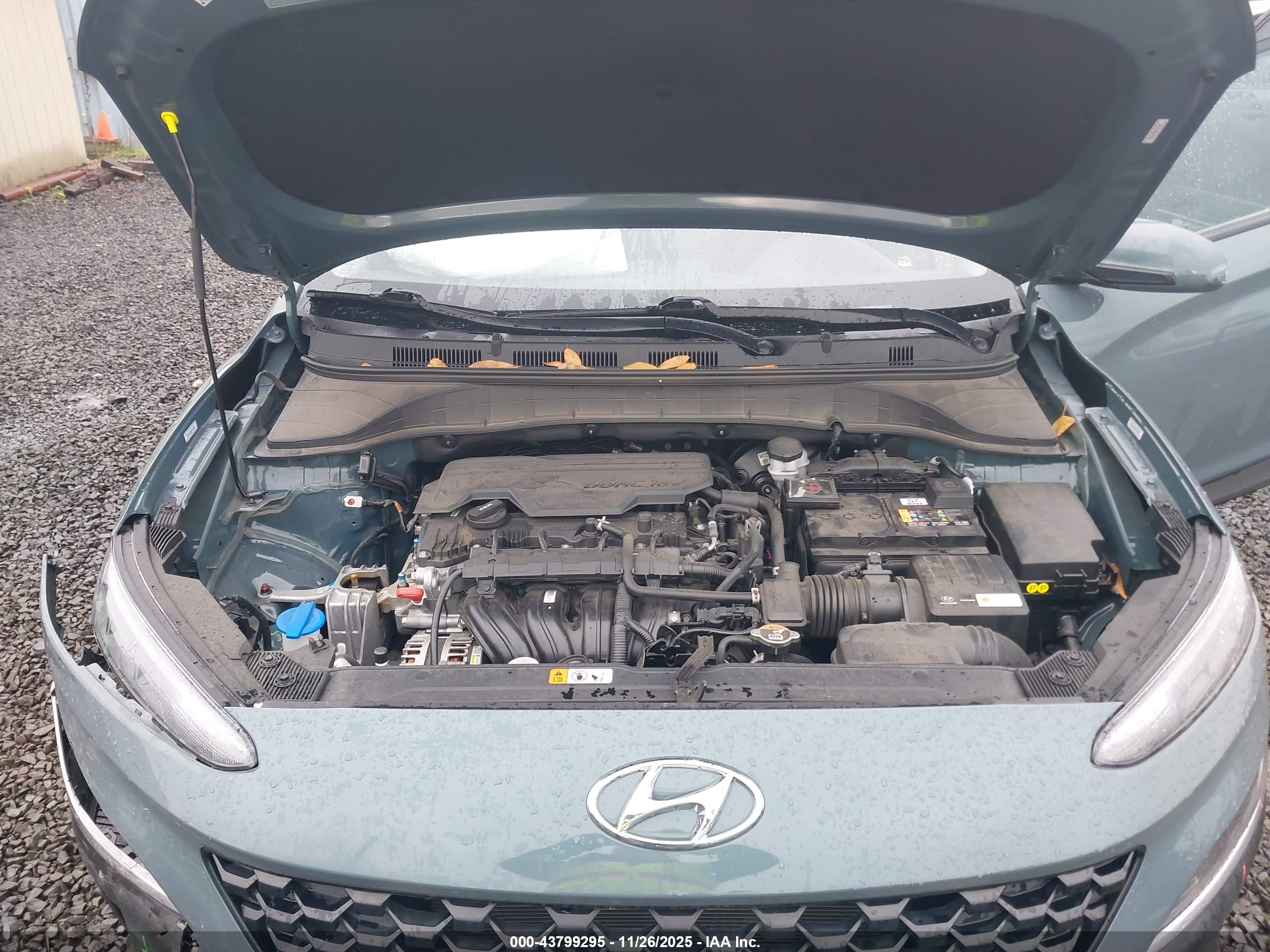 HYUNDAI KONA image 10