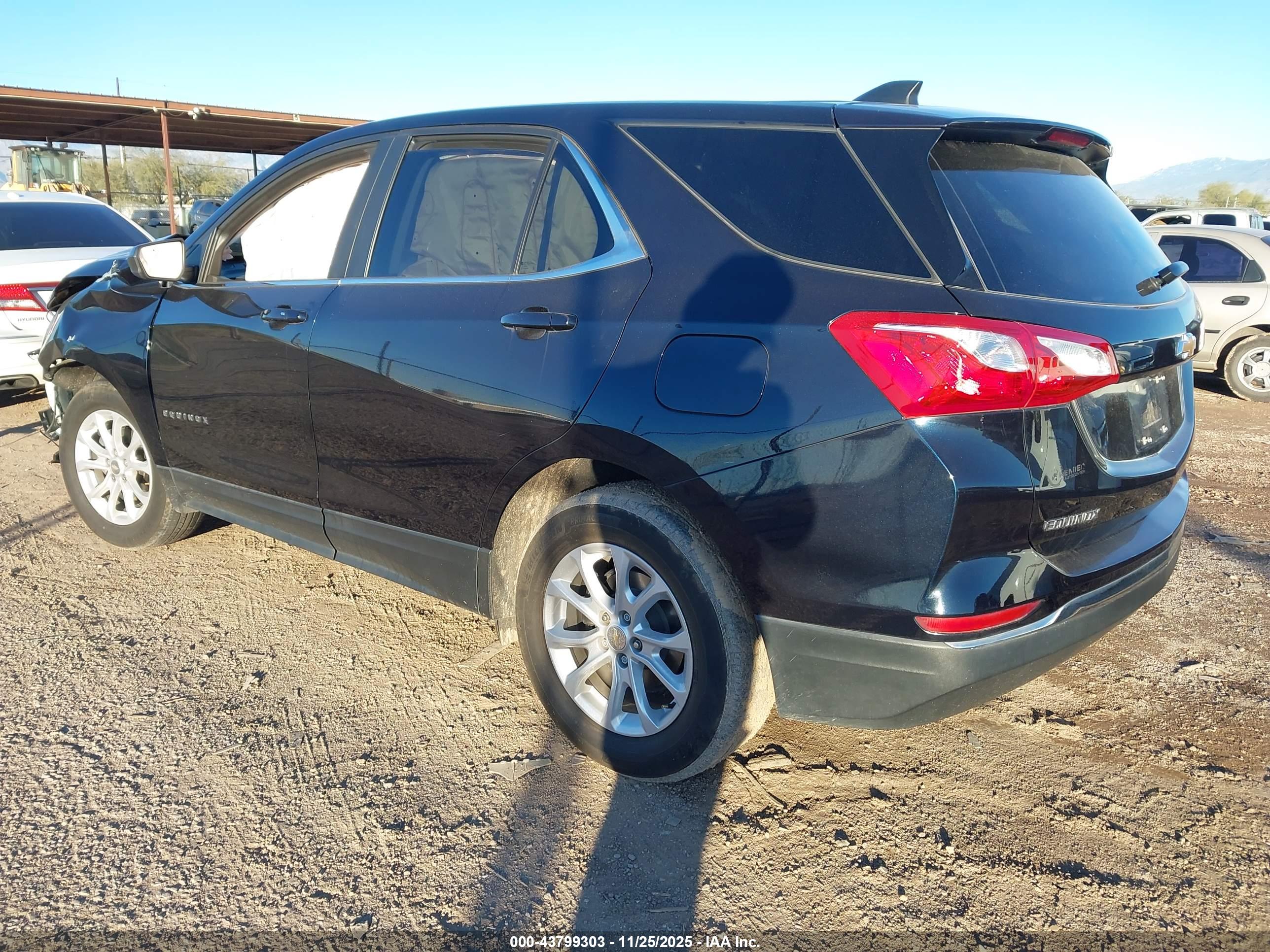CHEVROLET EQUINOX image 3