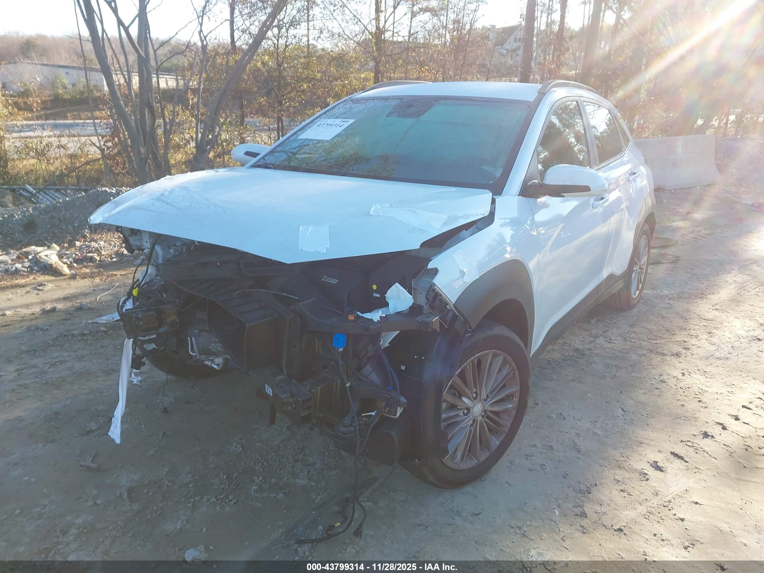 HYUNDAI KONA image 2
