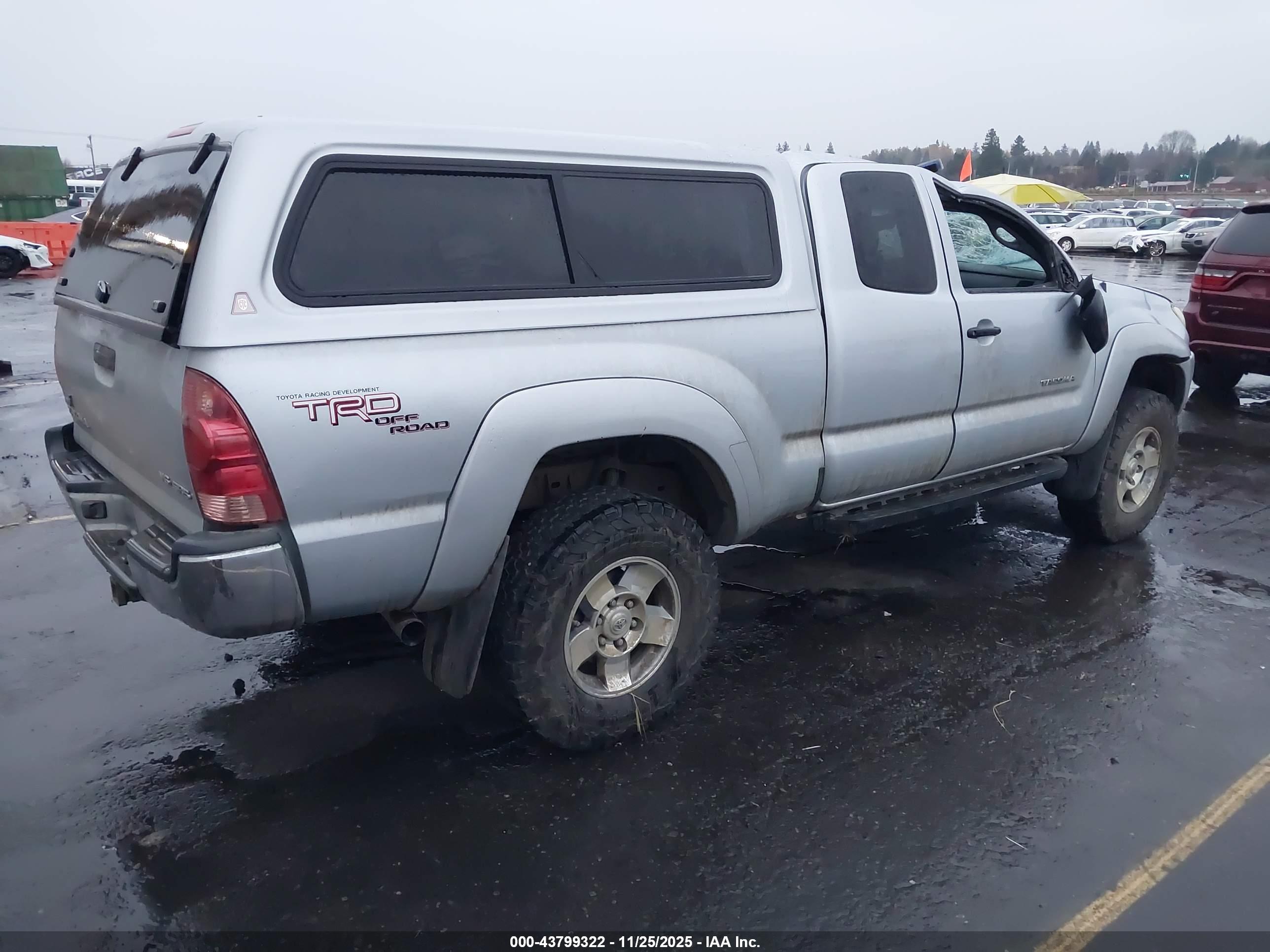 TOYOTA TACOMA image 4