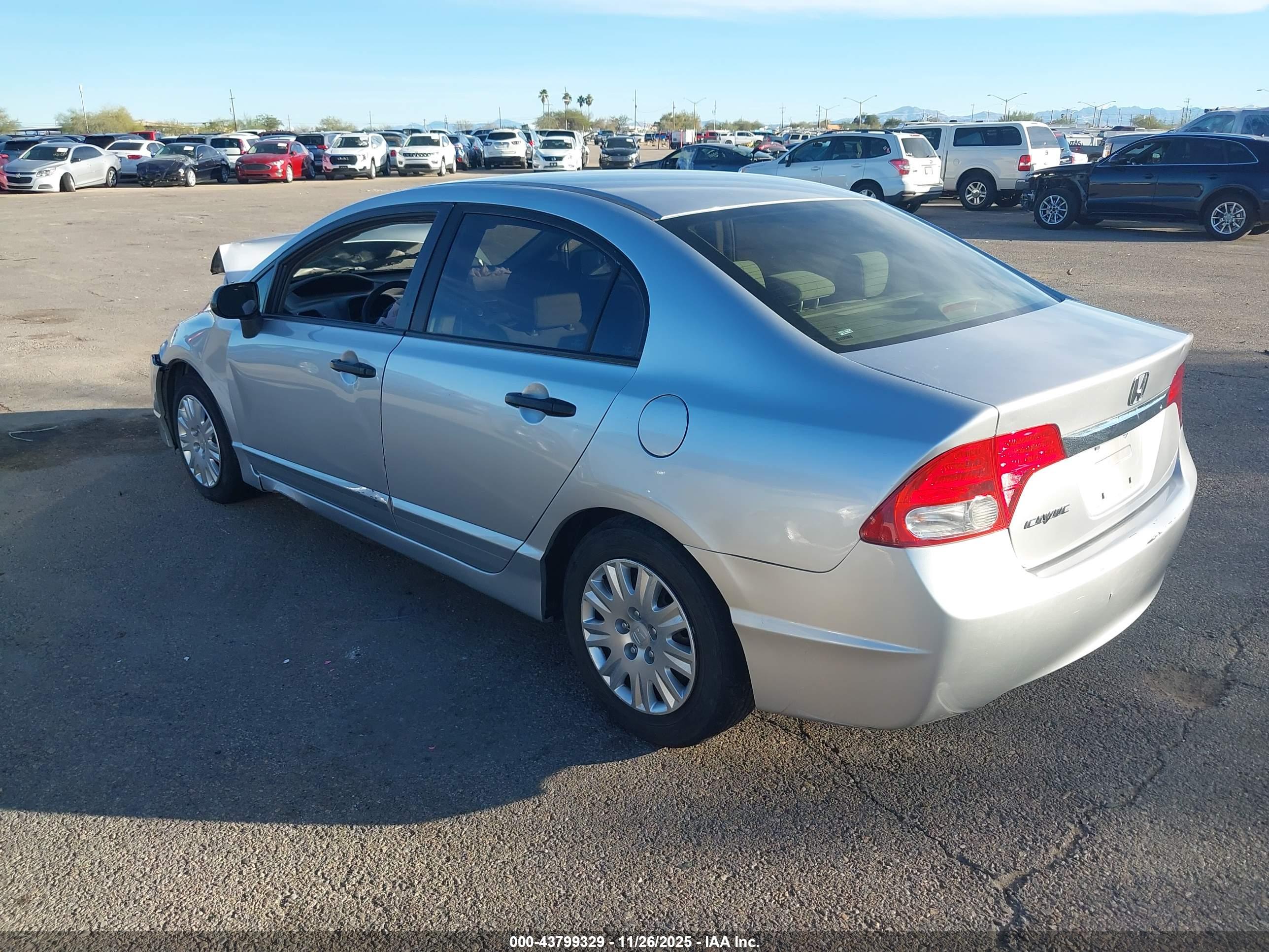 HONDA CIVIC image 3