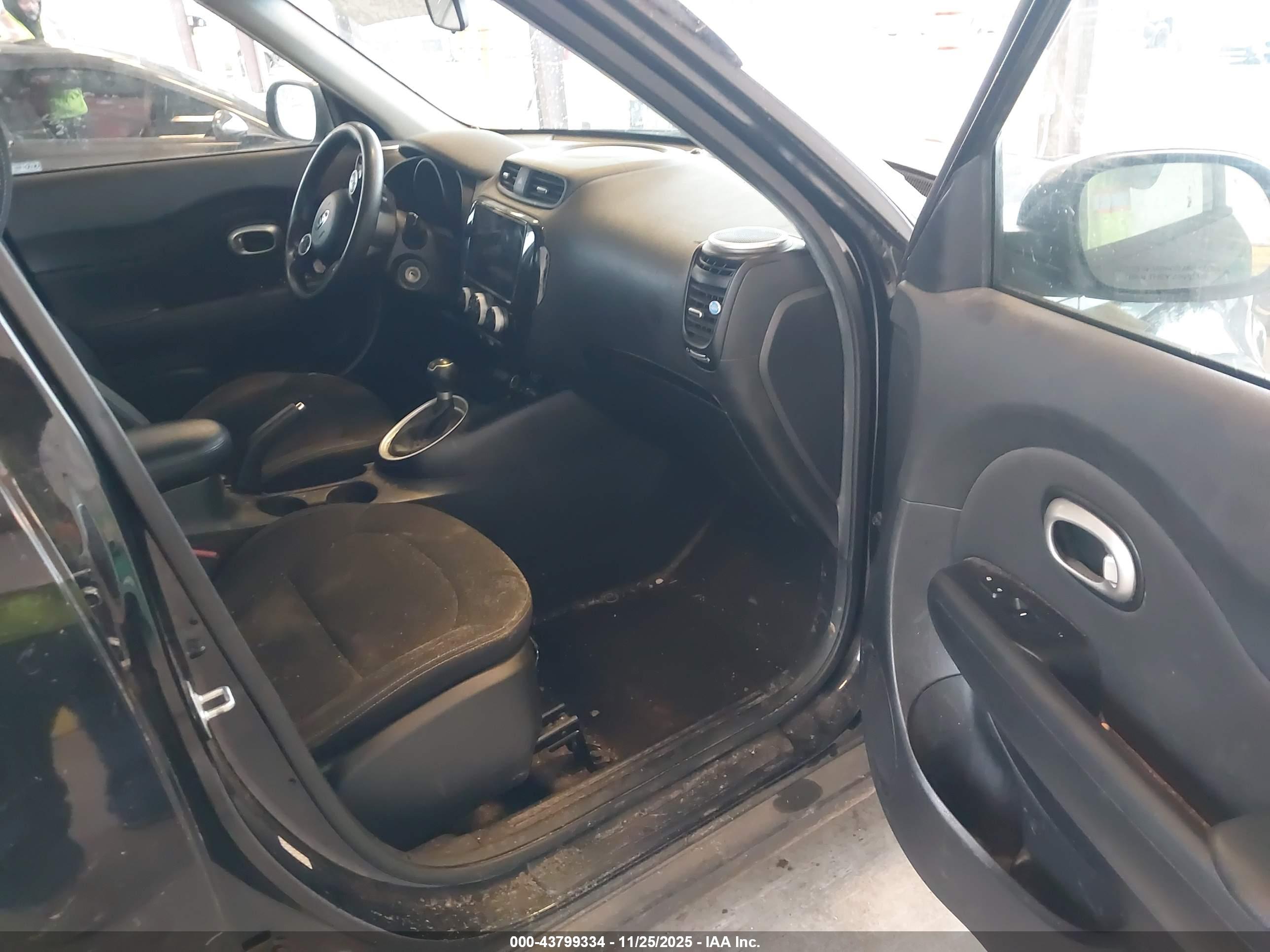 KIA SOUL image 5