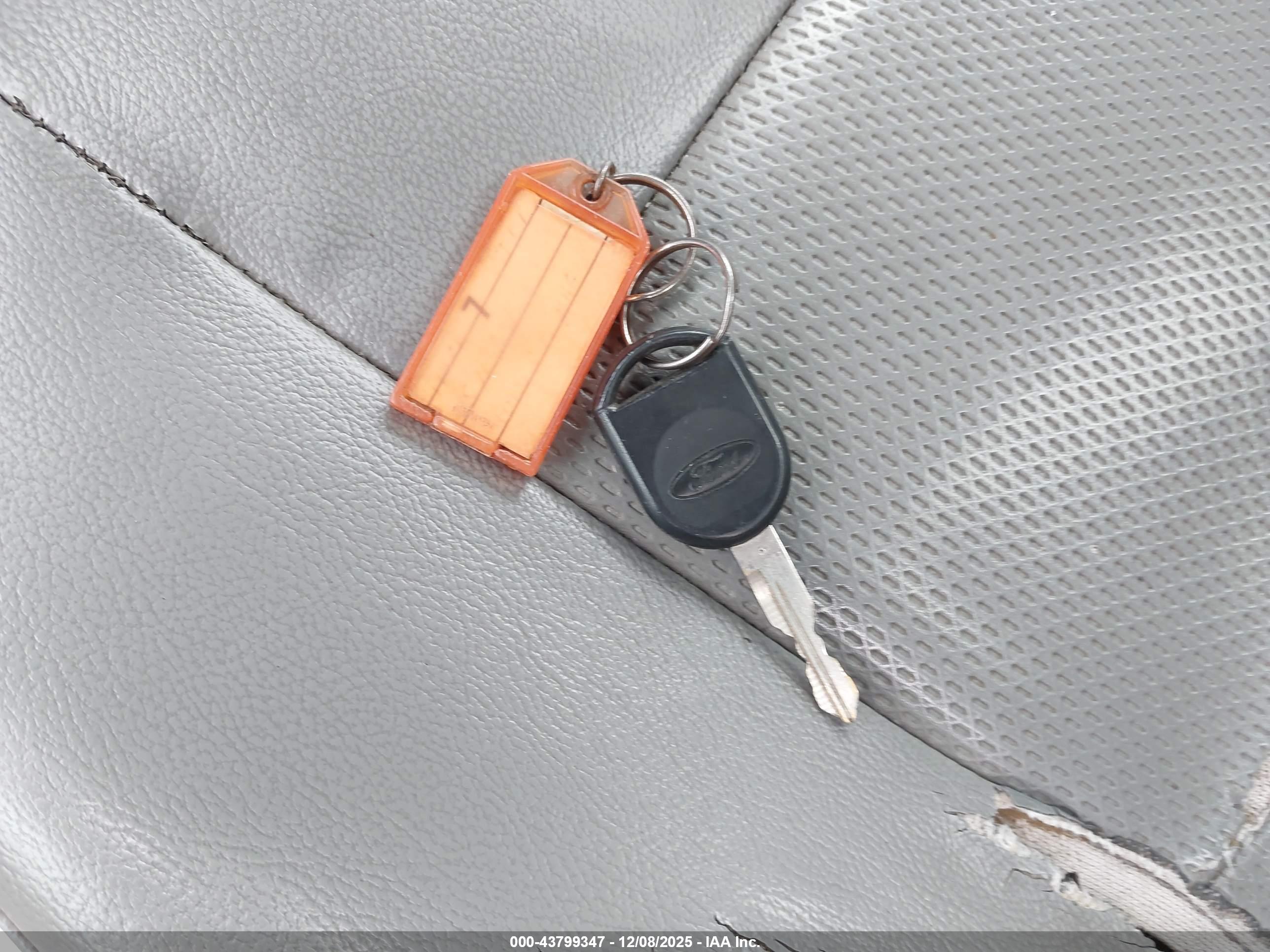 FORD RANGER image 11