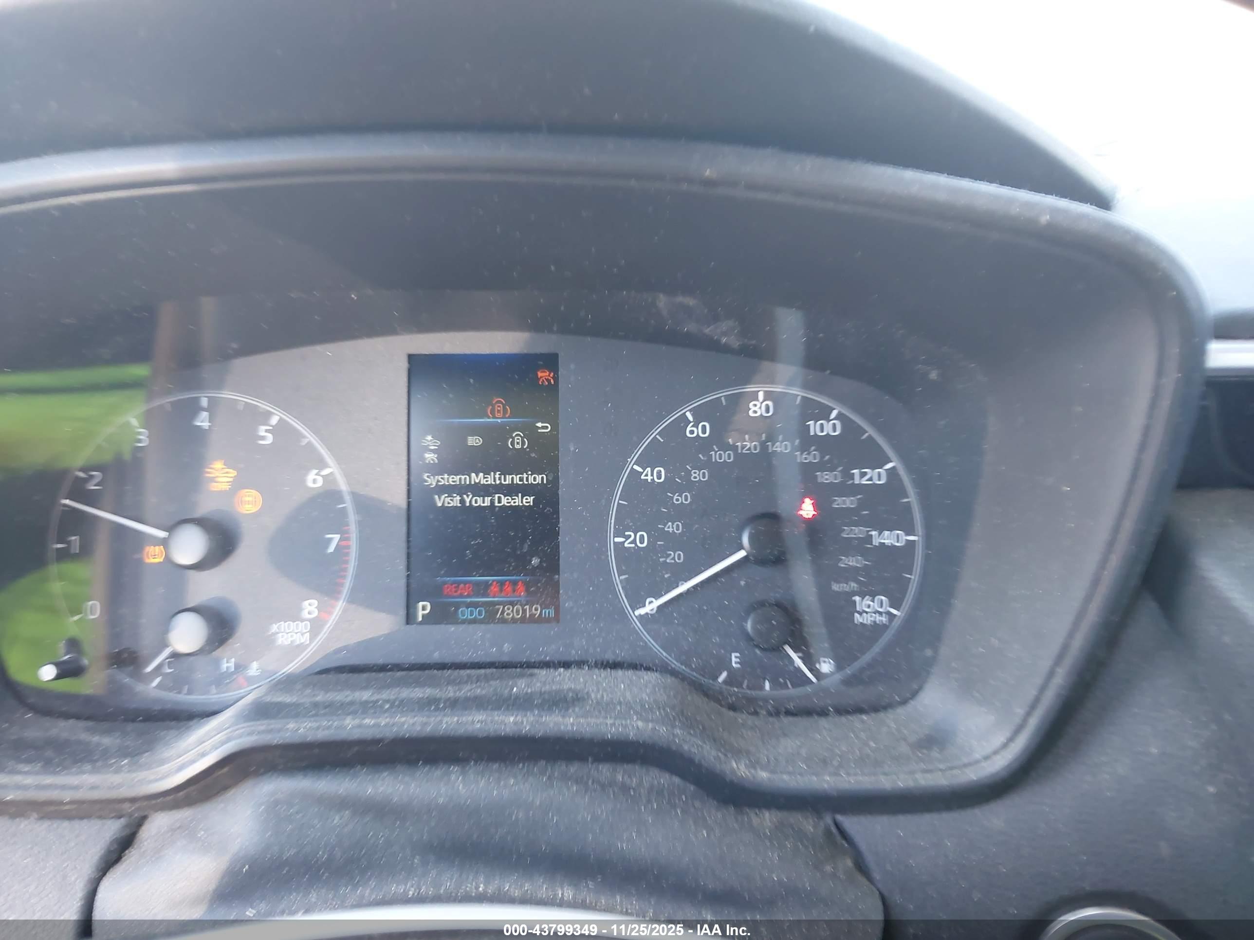 TOYOTA COROLLA image 7