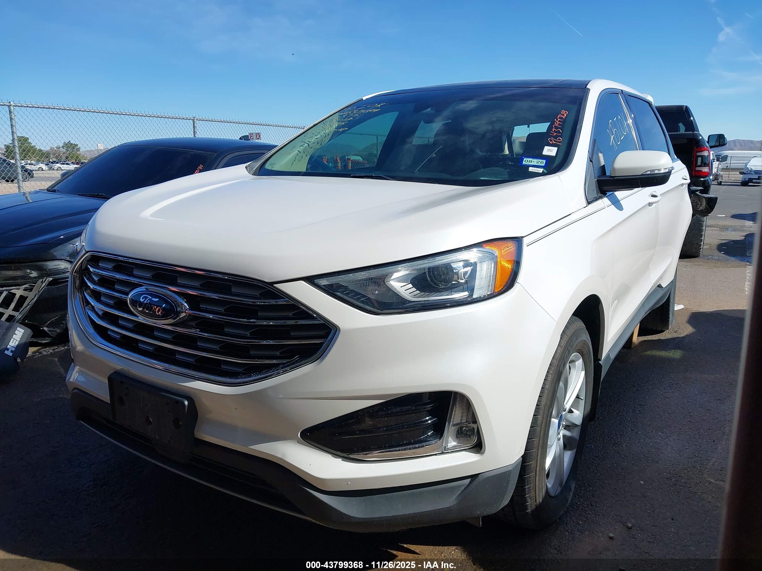 FORD EDGE image 2