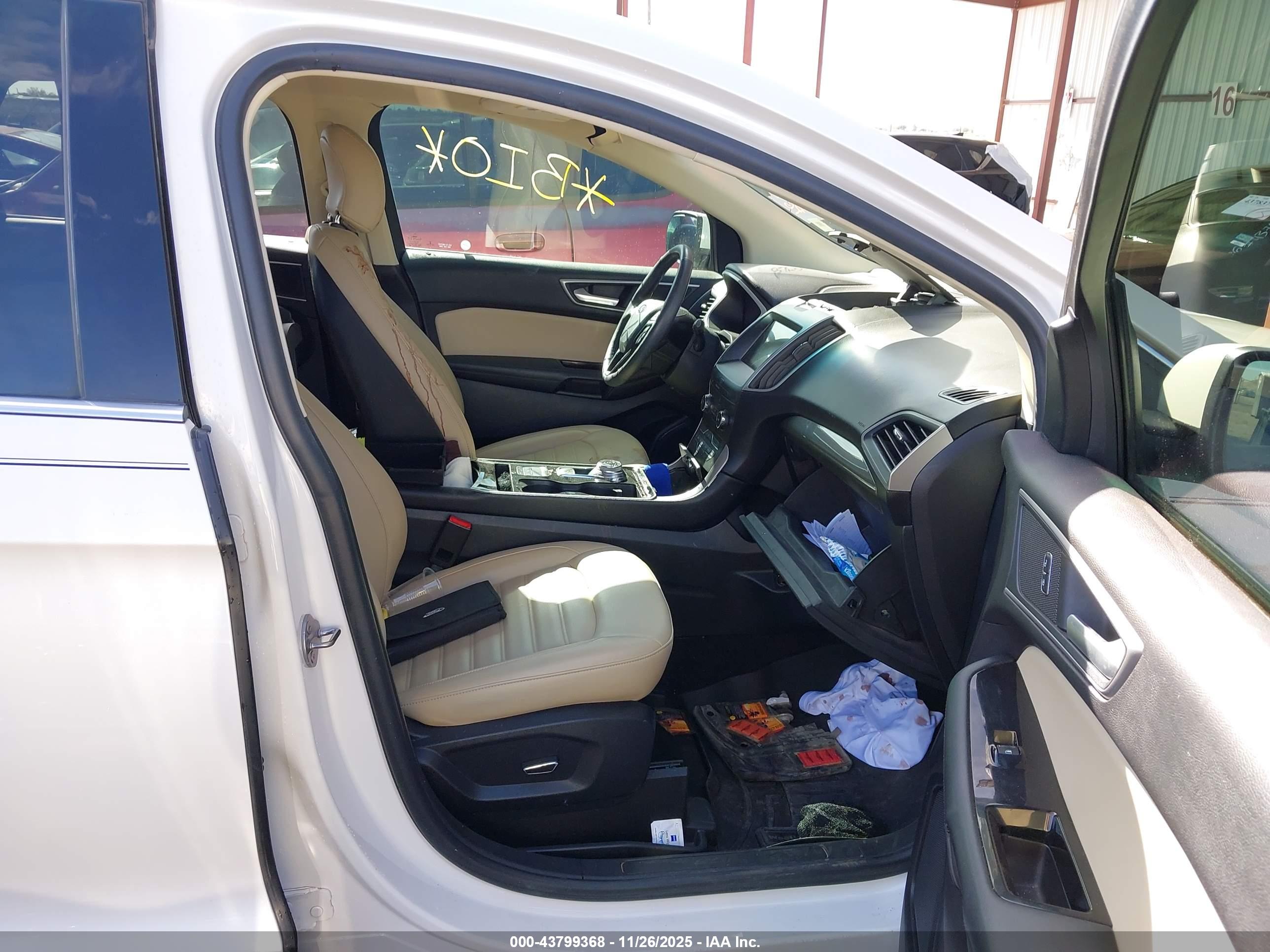 FORD EDGE image 5