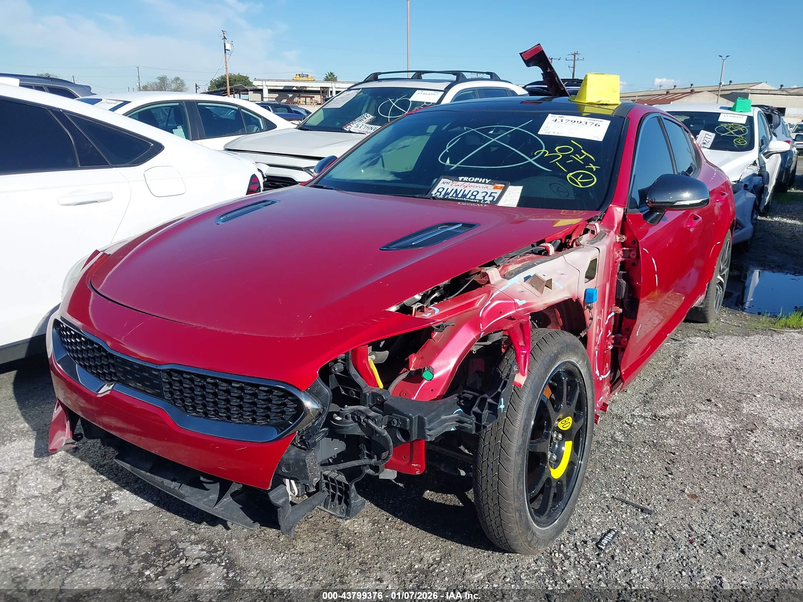 KIA STINGER image 2