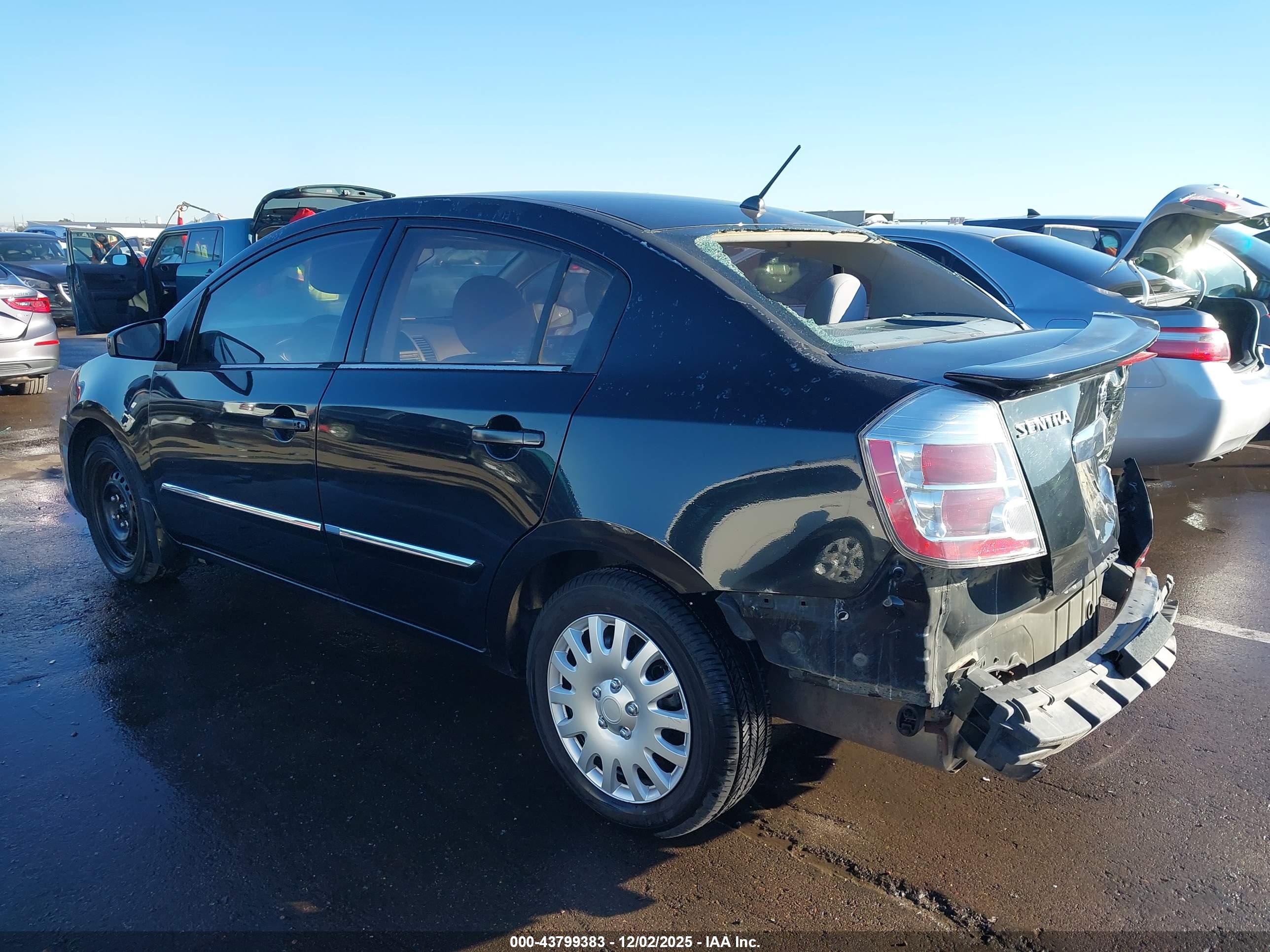 NISSAN SENTRA image 3