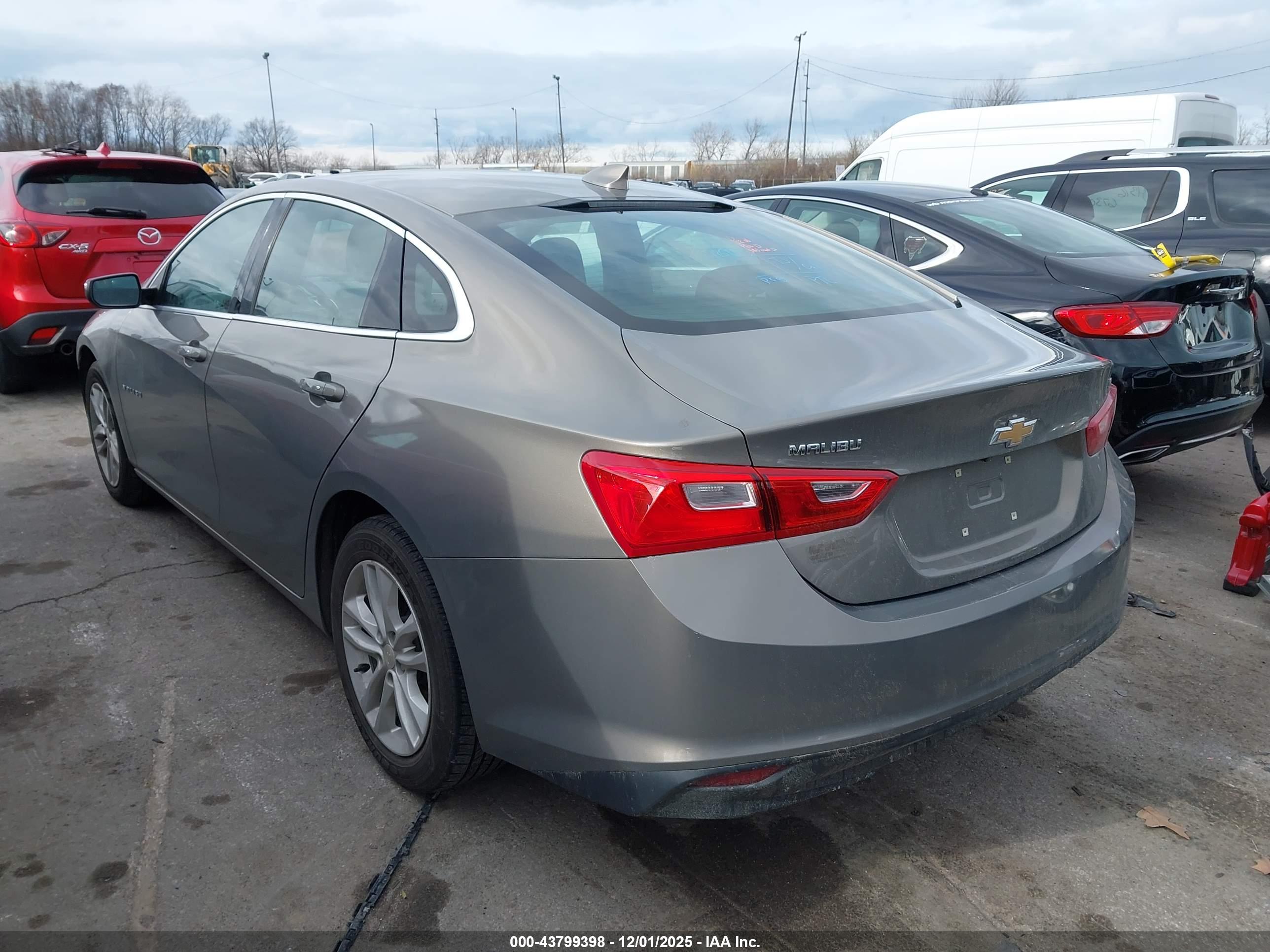 CHEVROLET MALIBU image 3
