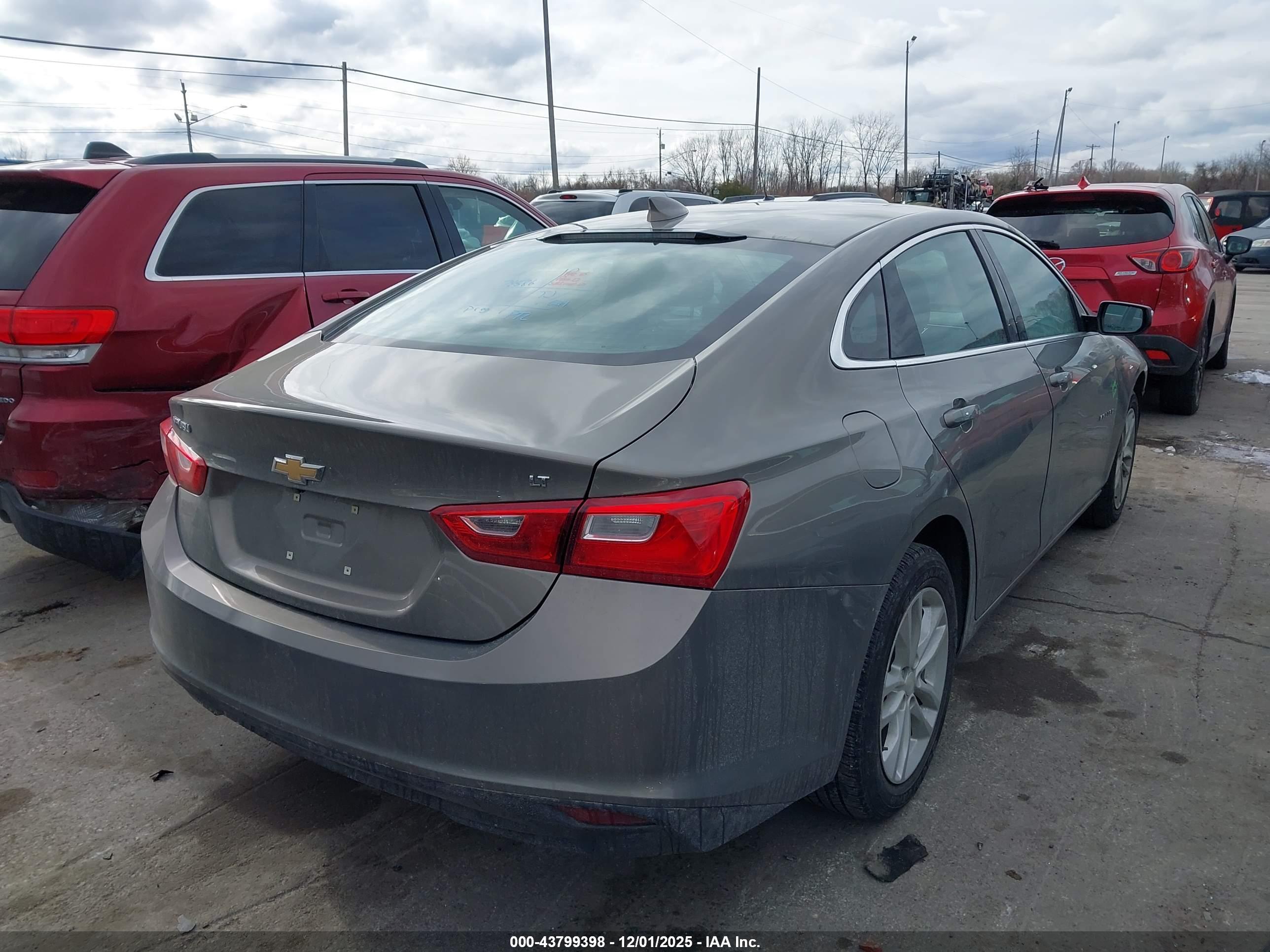 CHEVROLET MALIBU image 4