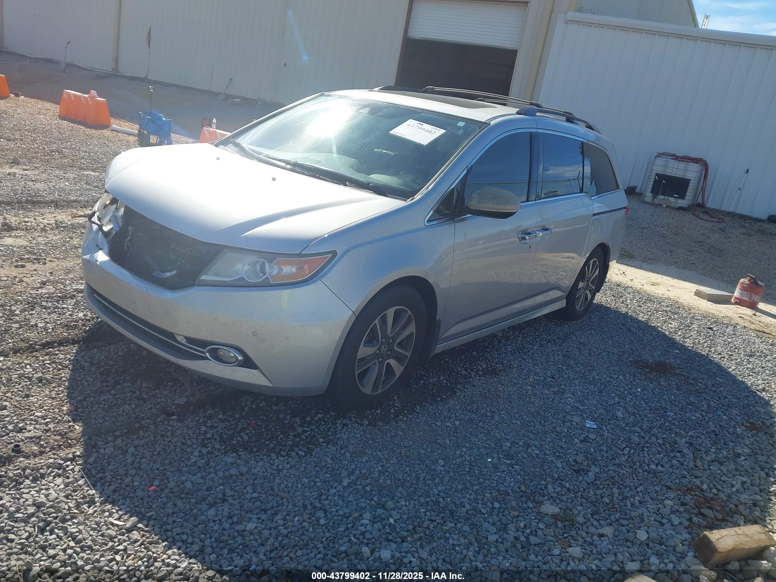 HONDA ODYSSEY image 2