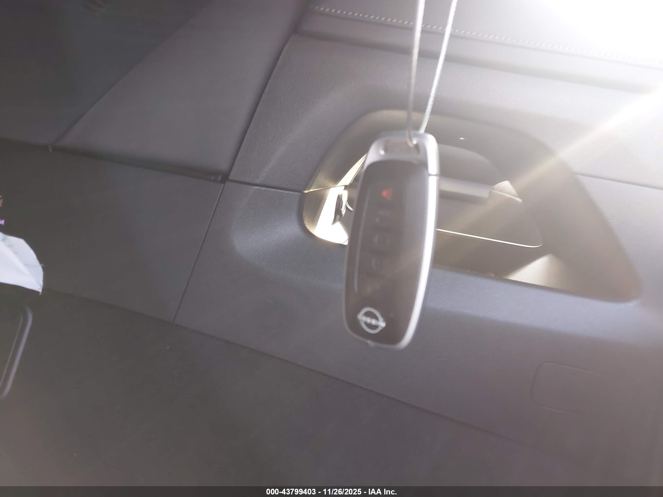 NISSAN ARMADA image 11